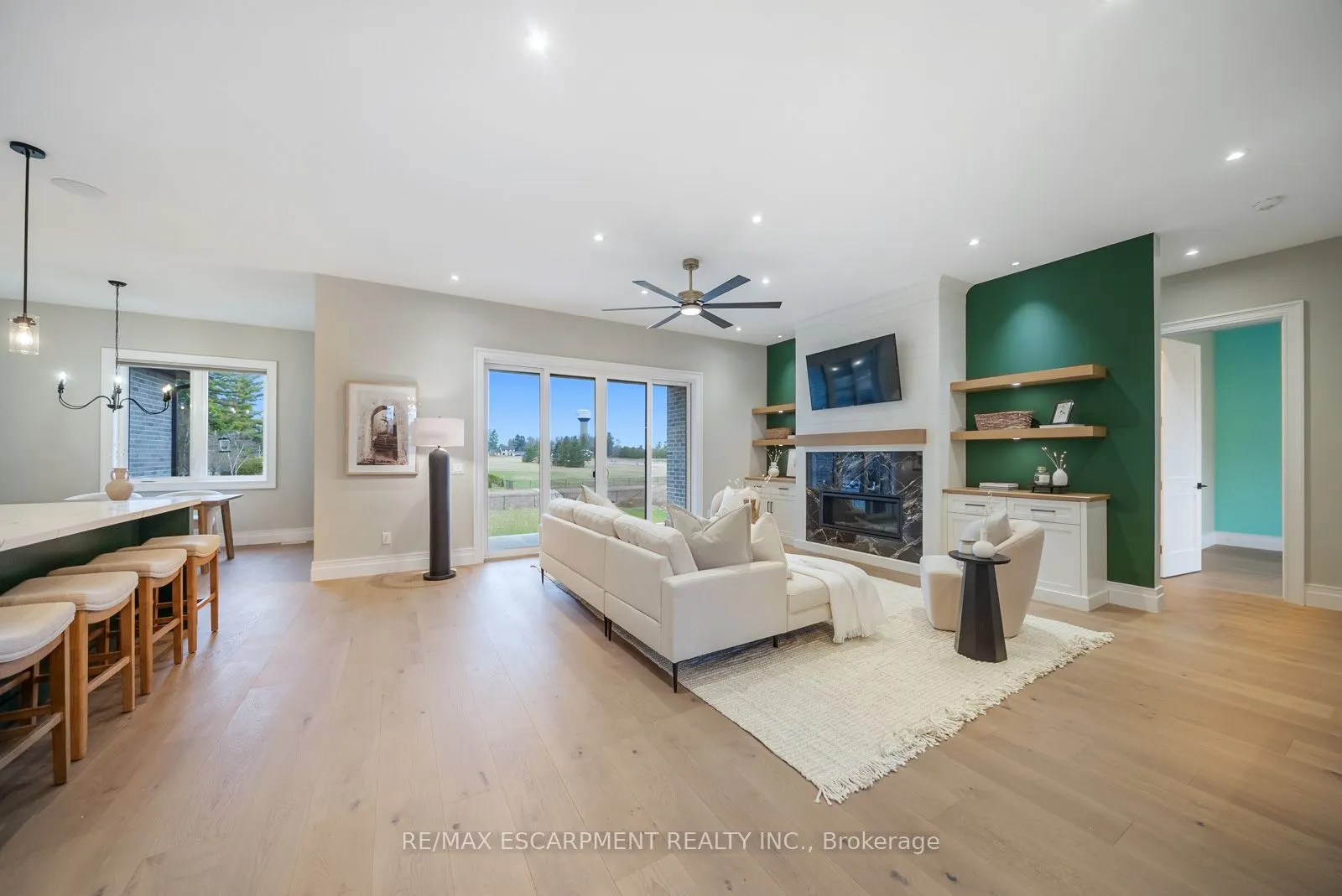 3 Clover Lane