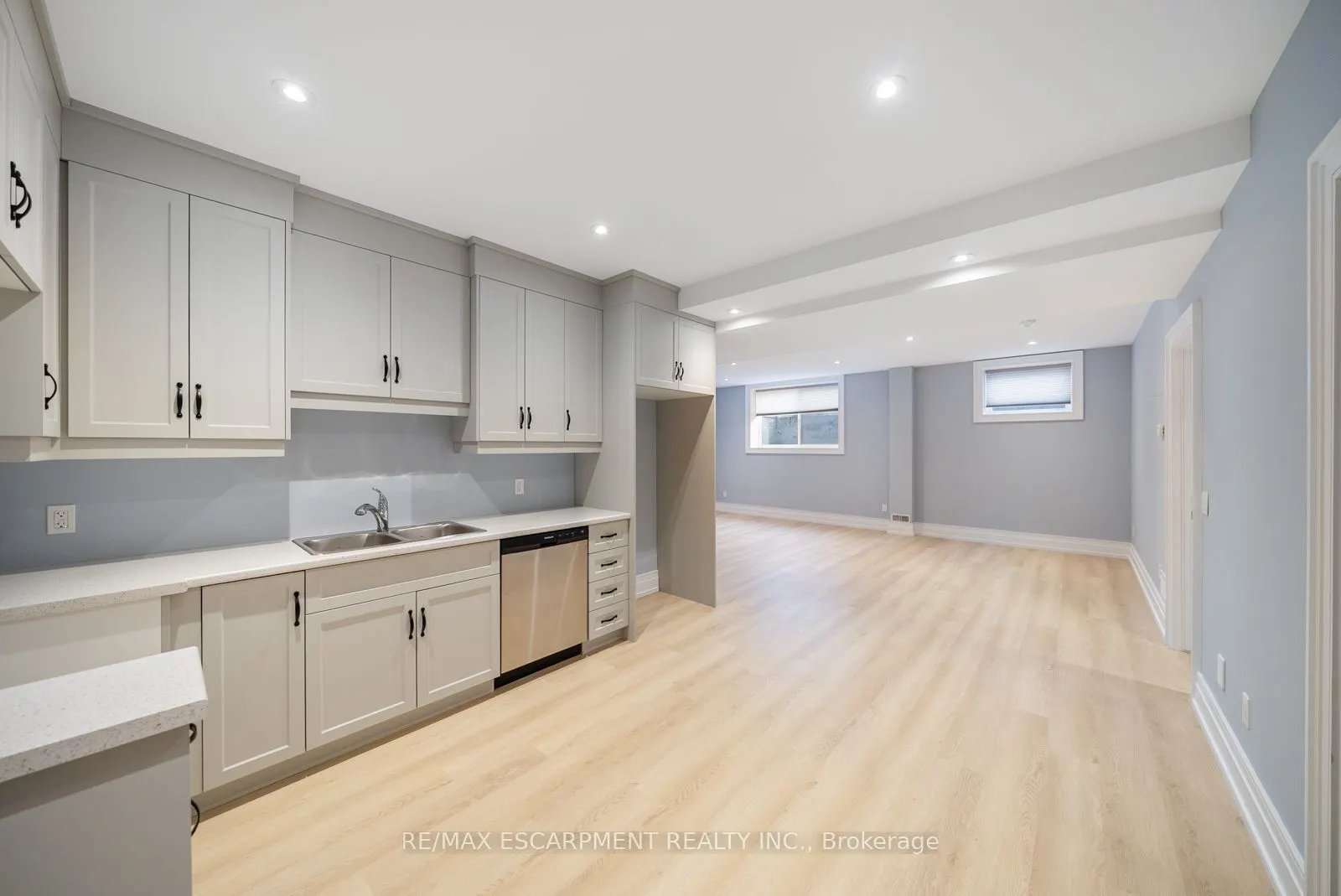 3 Clover Lane