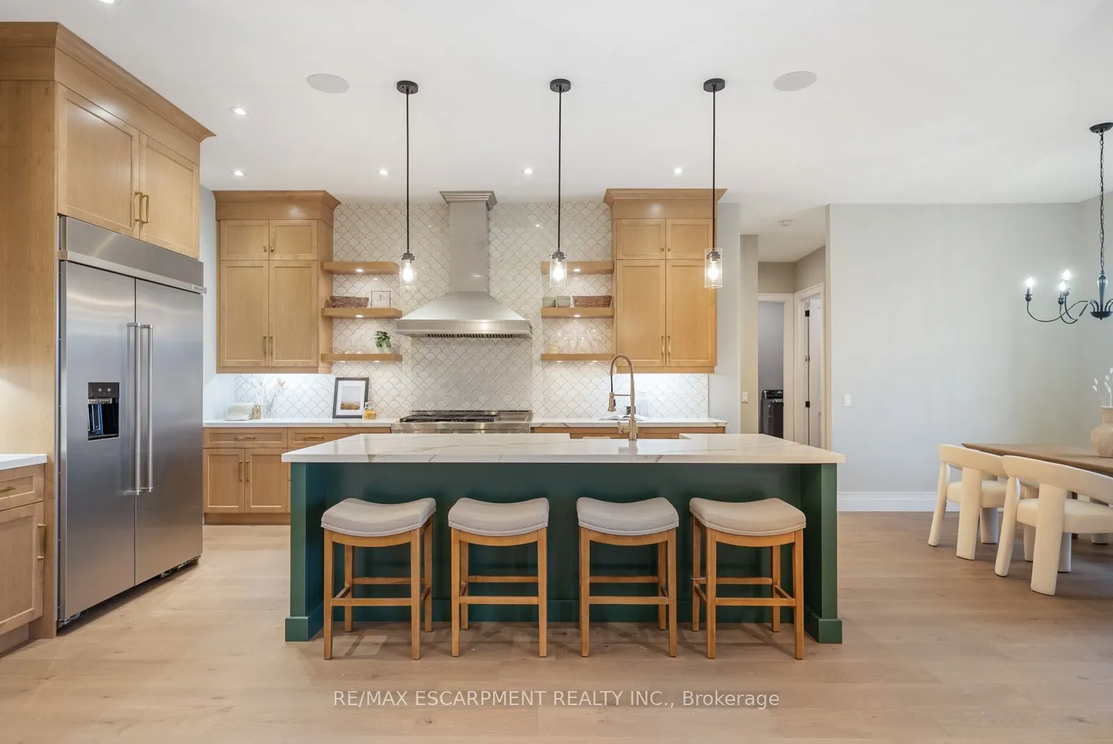 3 Clover Lane