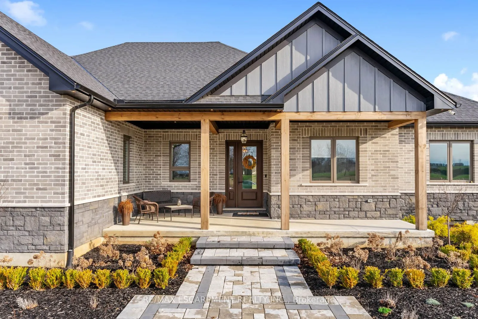 3 Clover Lane