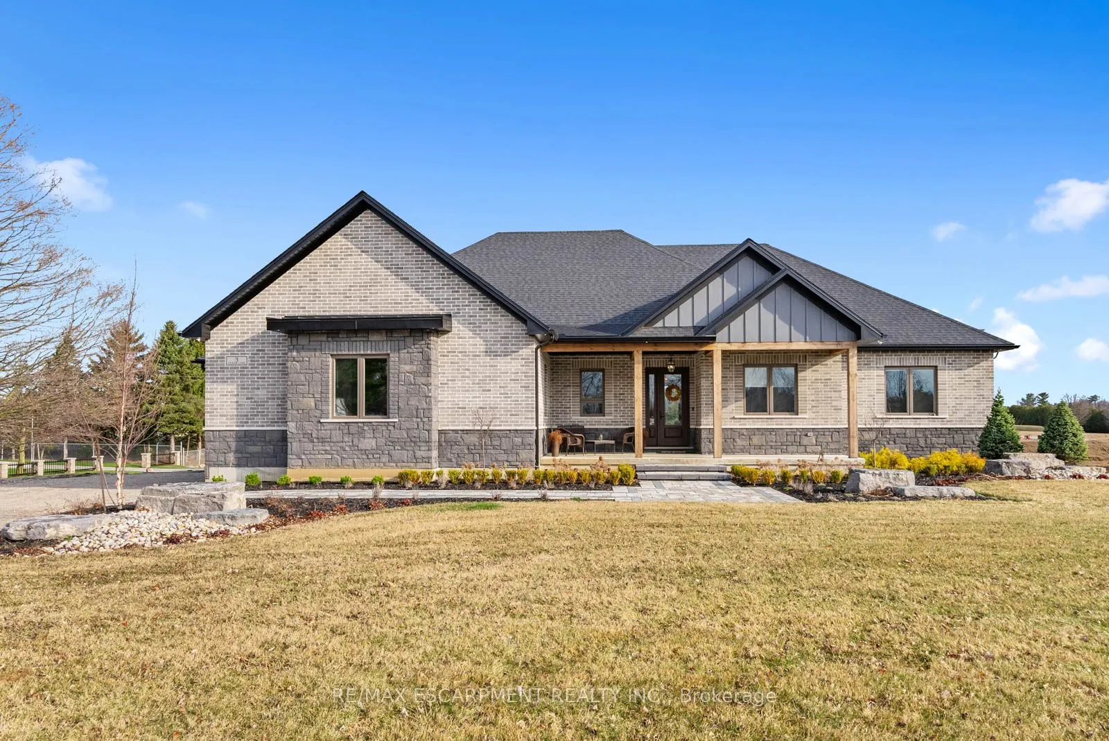3 Clover Lane