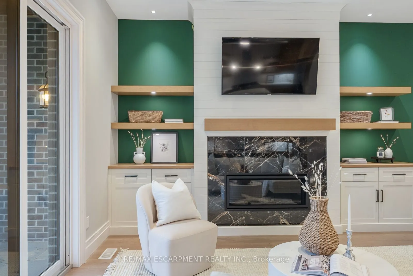 3 Clover Lane