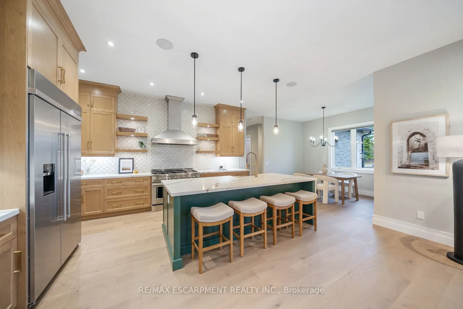 3 Clover Lane