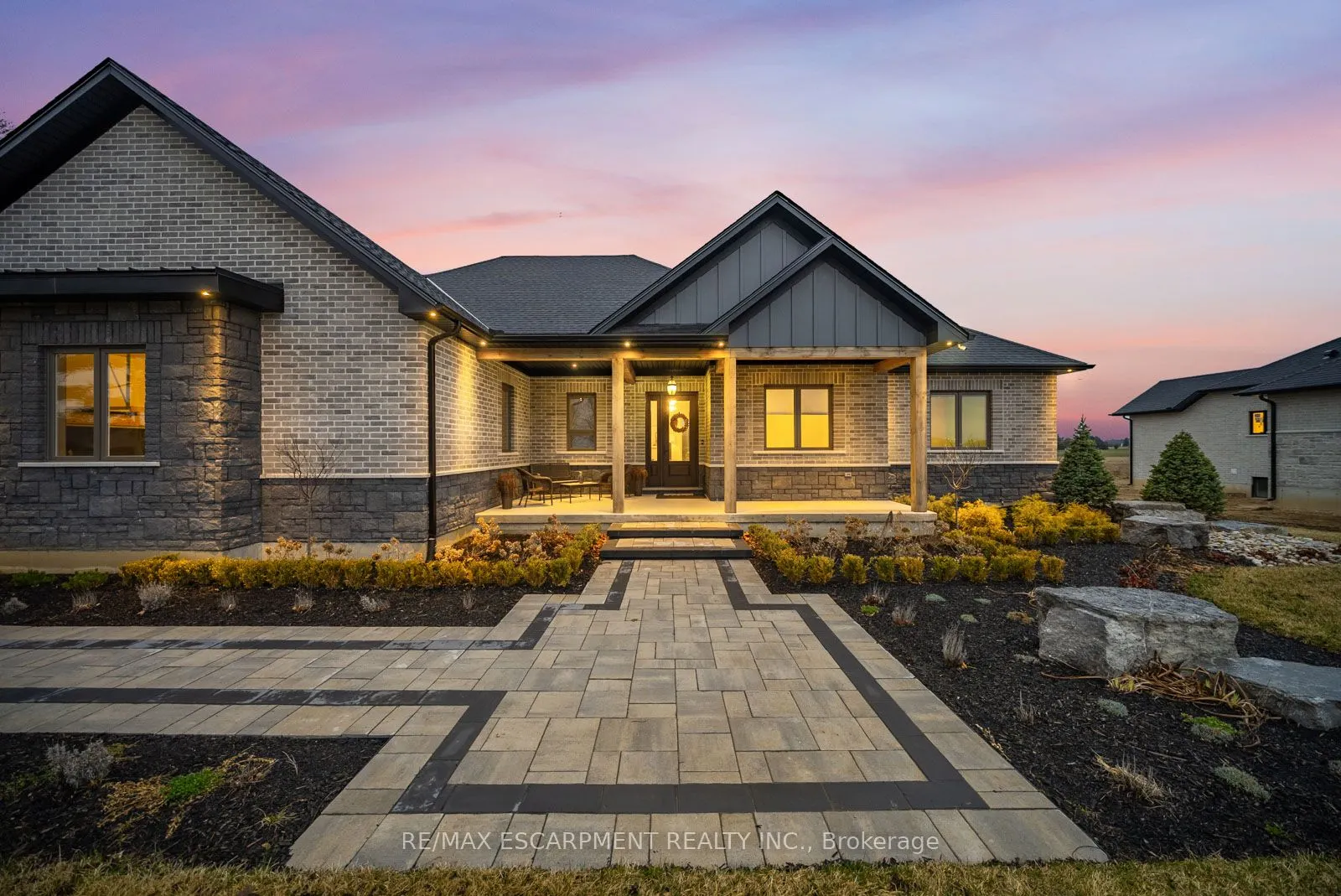 3 Clover Lane