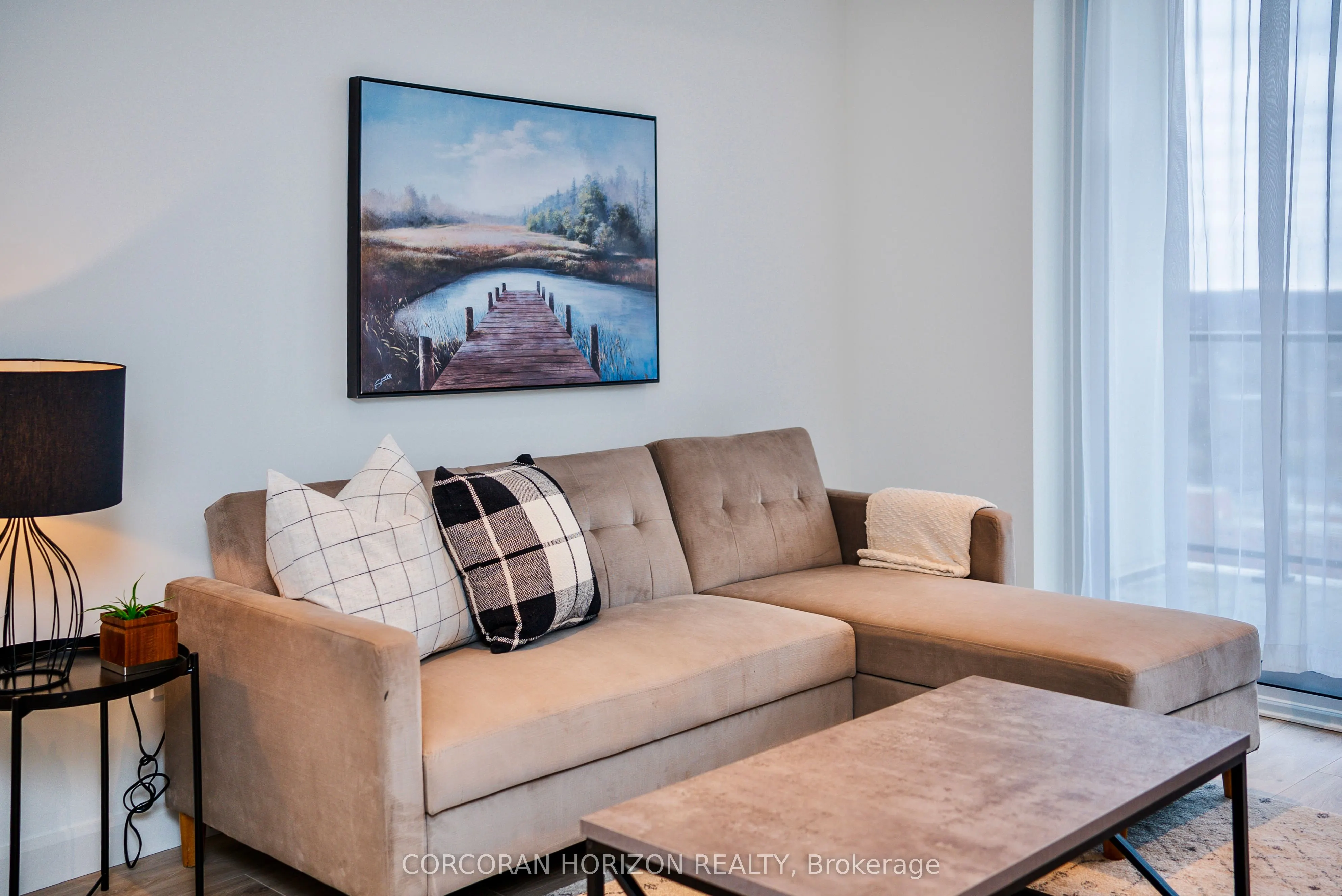 741 King Street W #1807