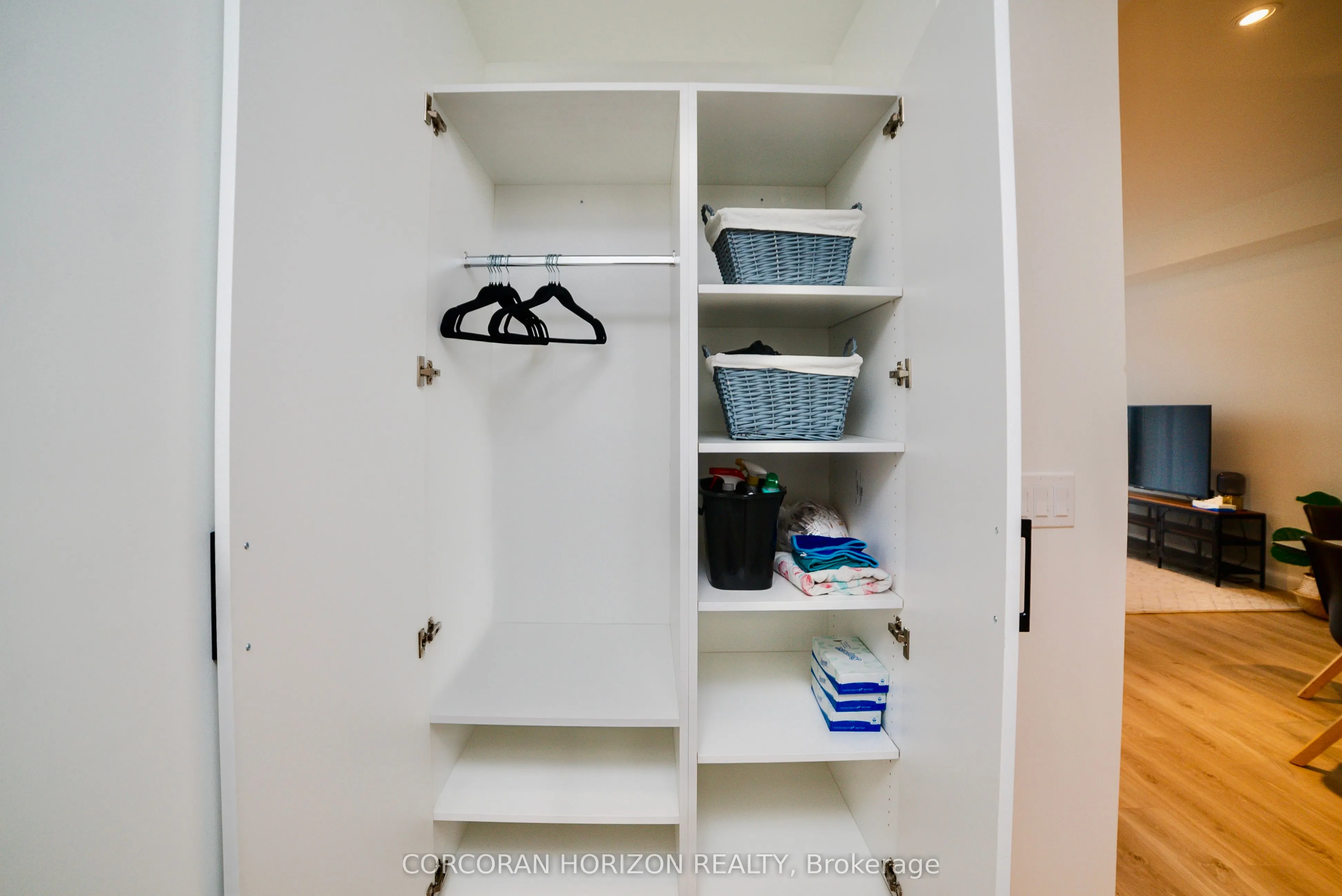 741 King Street W #1807