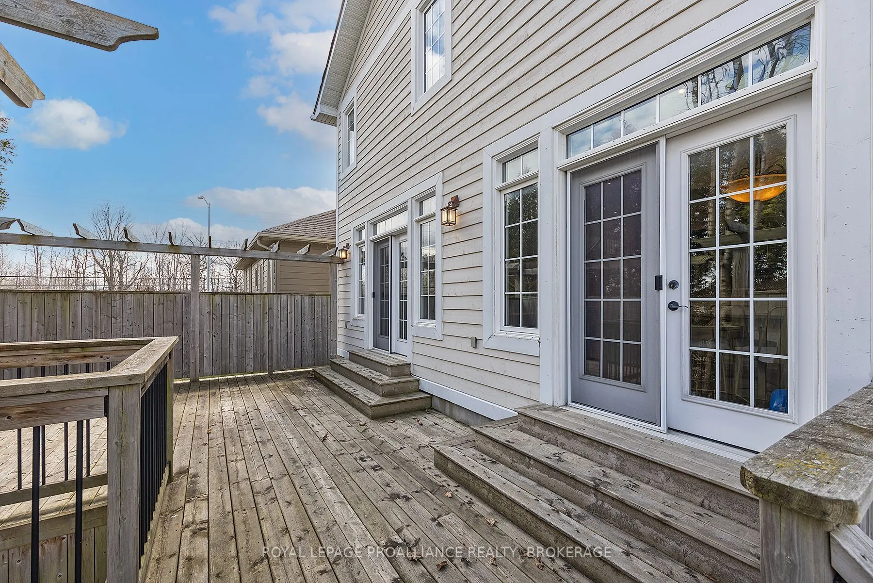 5008 Fox Run Place