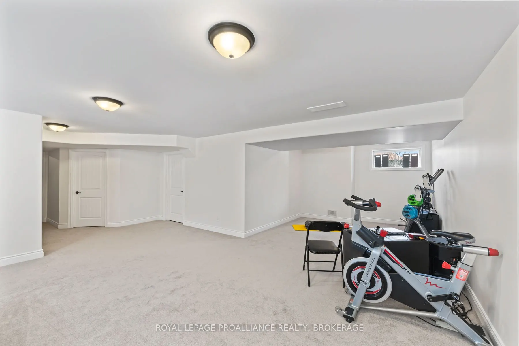 5008 Fox Run Place