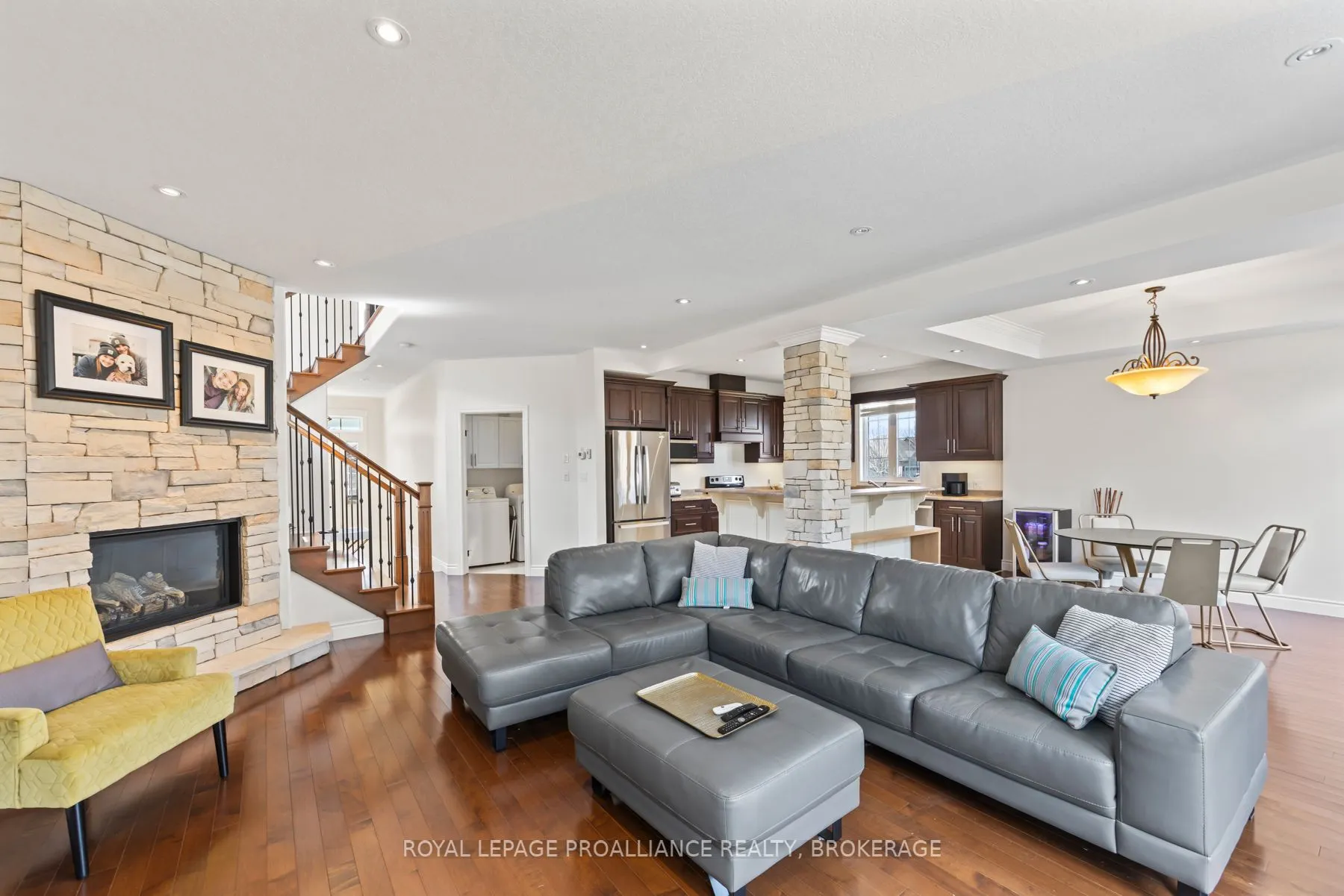 5008 Fox Run Place