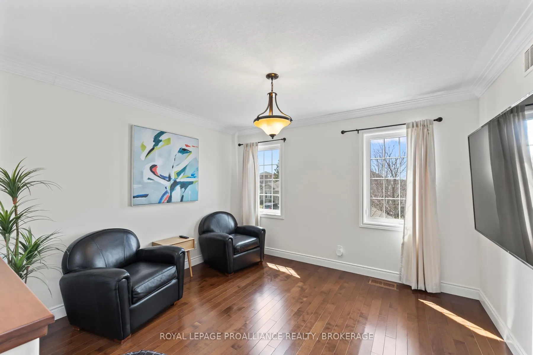 5008 Fox Run Place