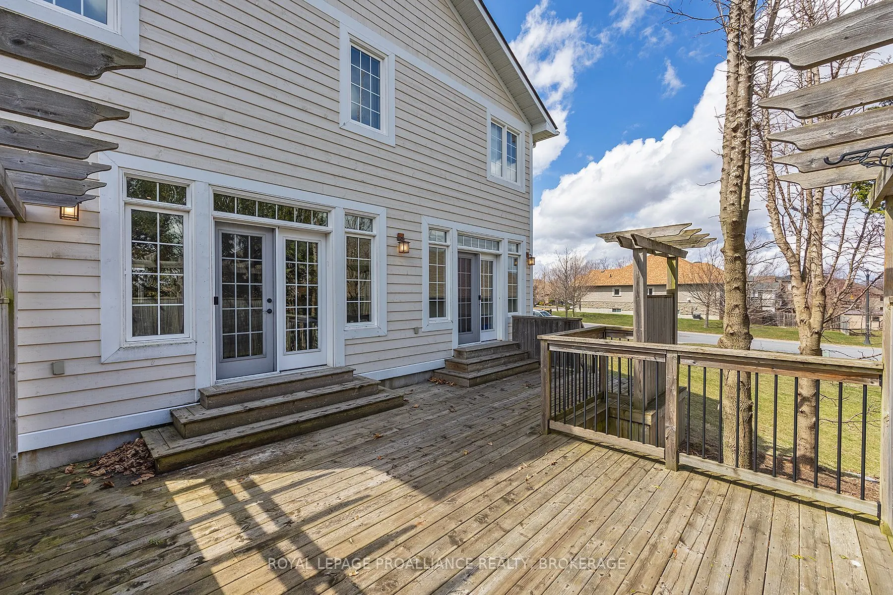 5008 Fox Run Place