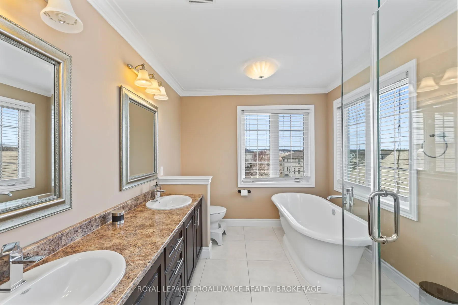 5008 Fox Run Place