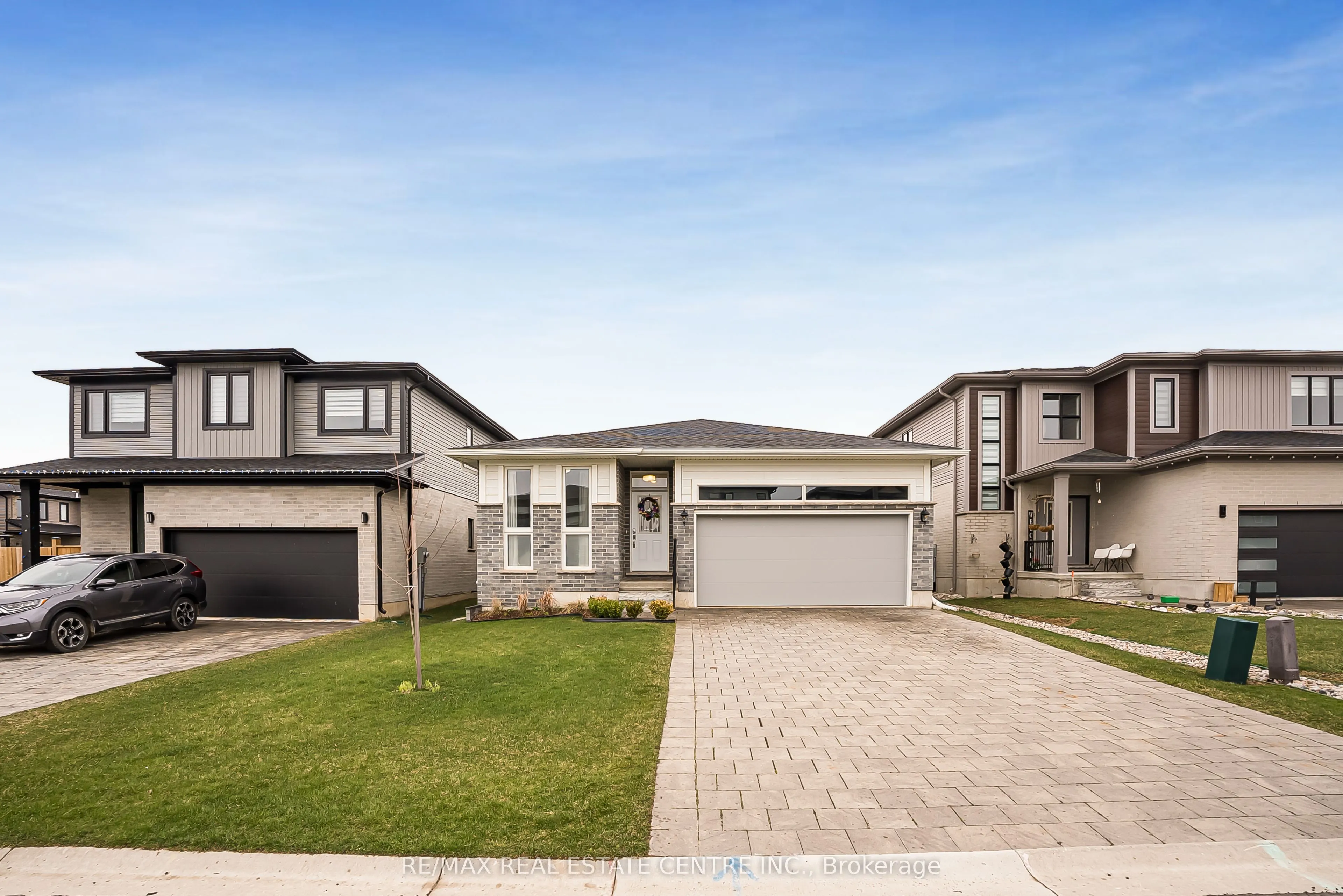 19 Sutherland Crescent