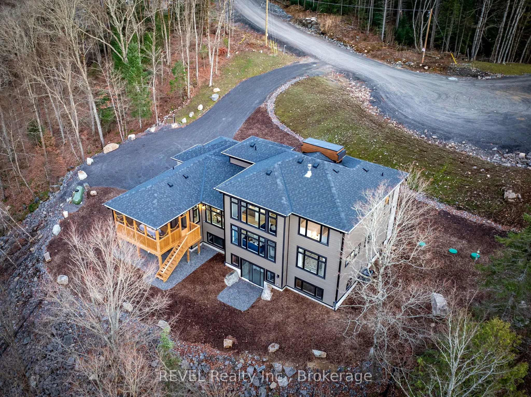 1008 Napier Court