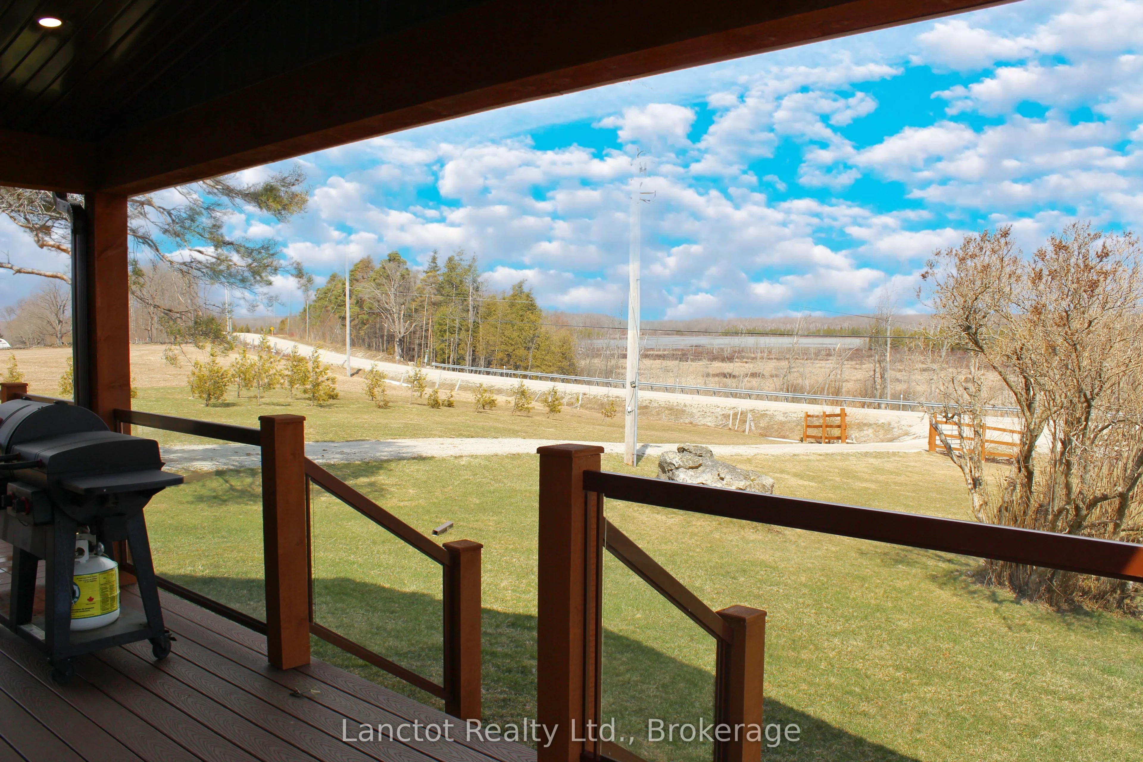 402558 Grey Road 17