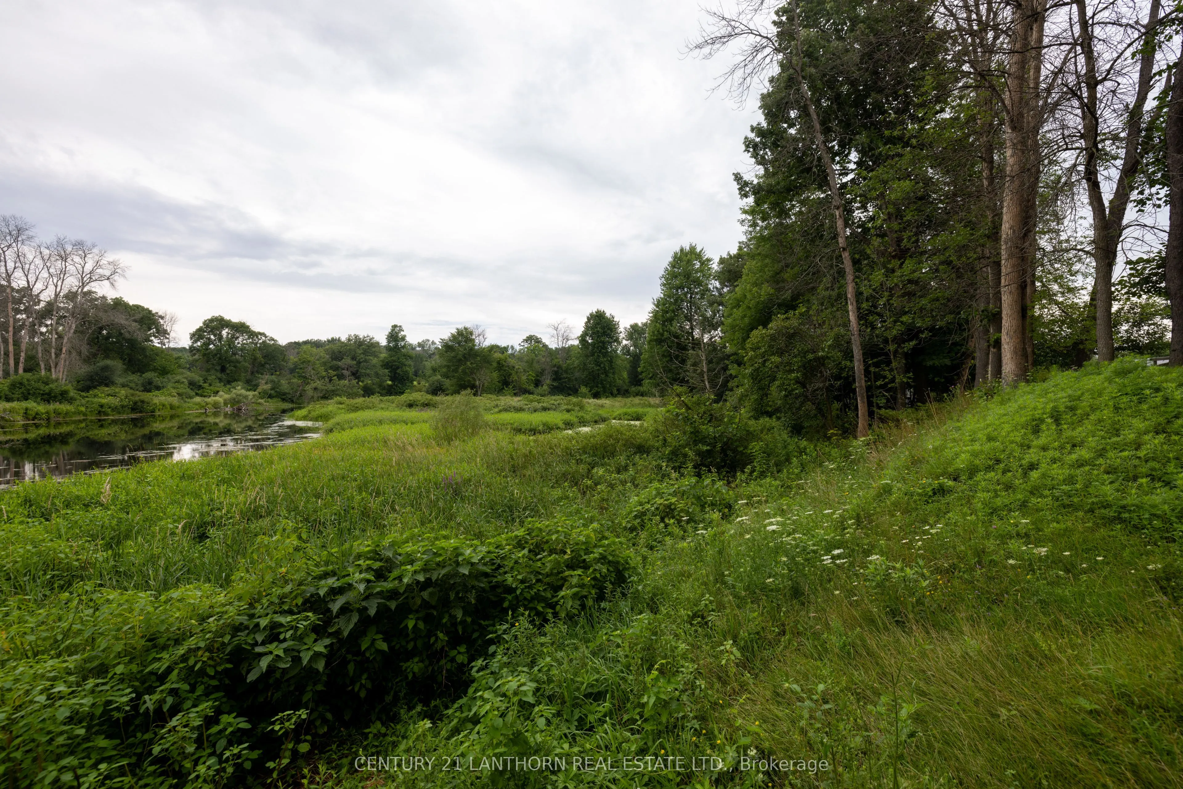 1798 County Rd 1 E