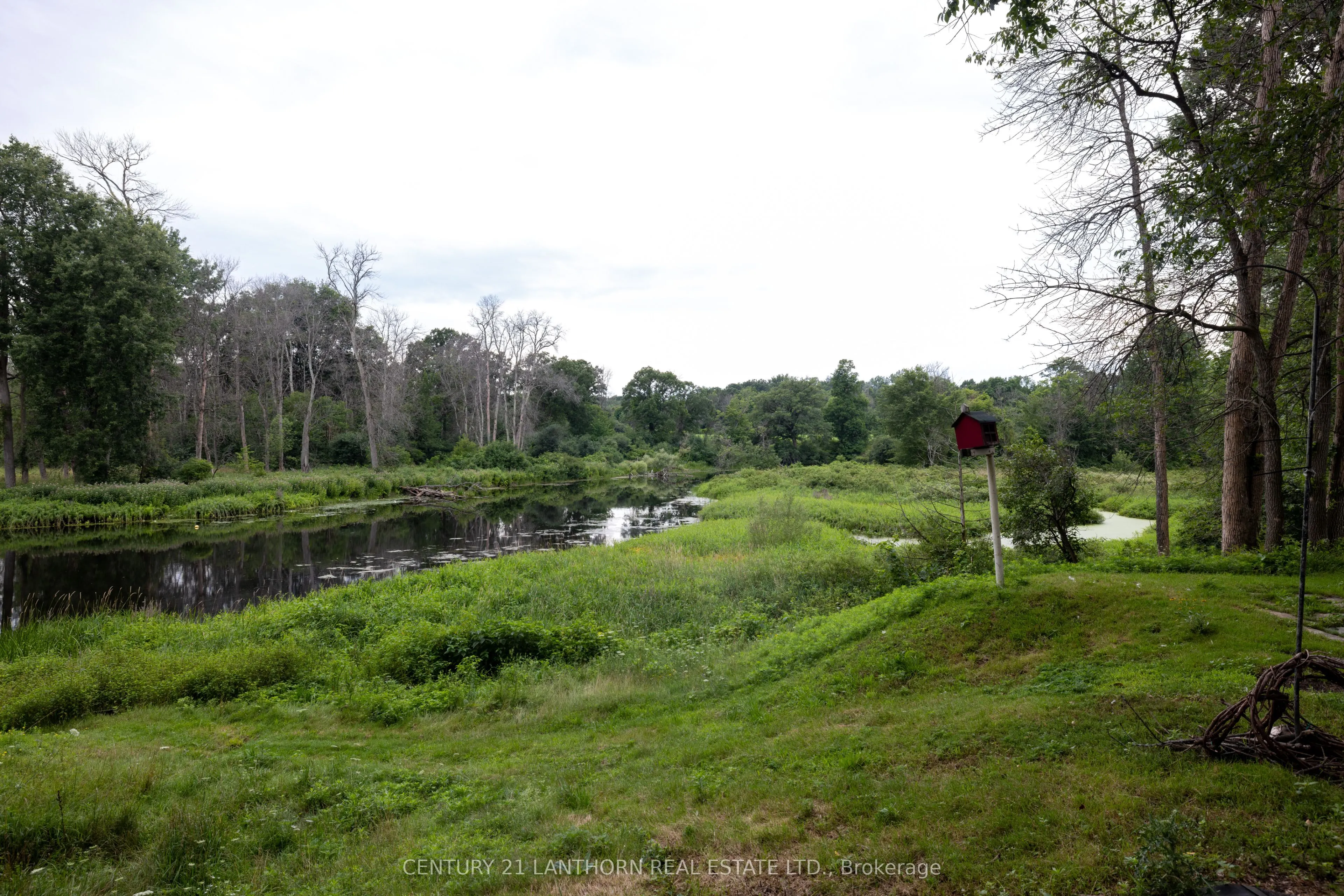 1798 County Rd 1 E