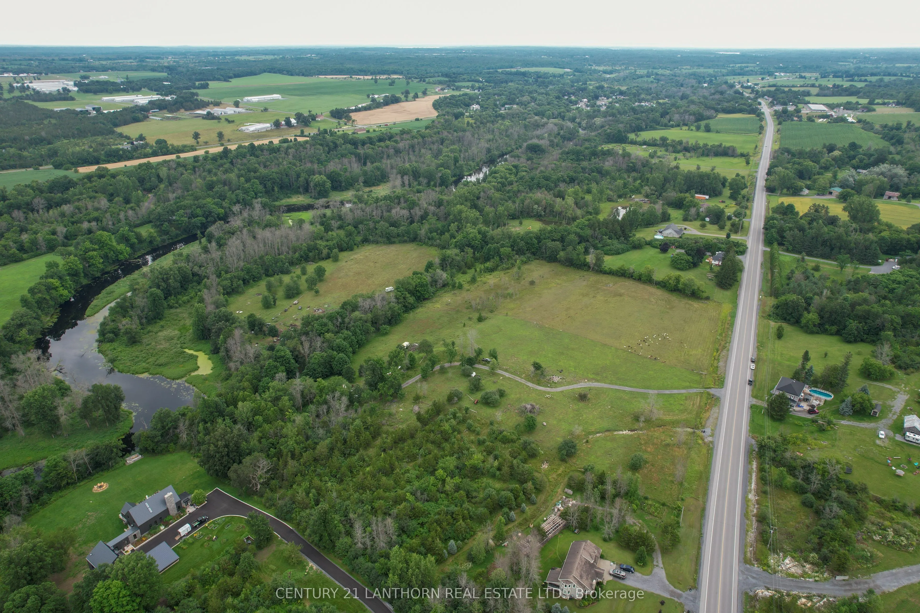 1798 County Rd 1 E