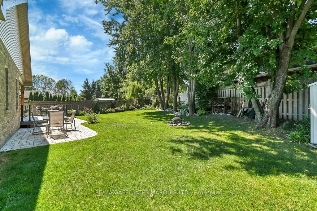 6798 RIVERVIEW Drive