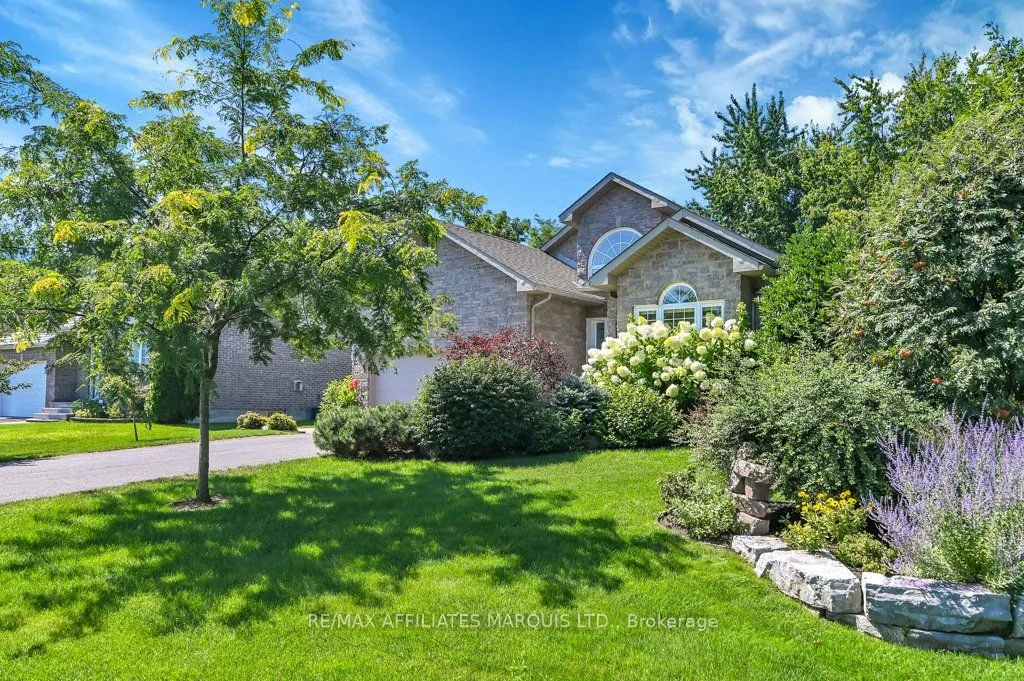 6798 RIVERVIEW Drive