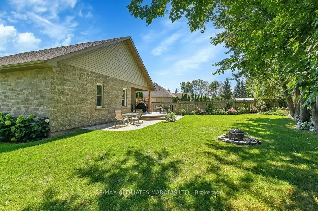 6798 RIVERVIEW Drive