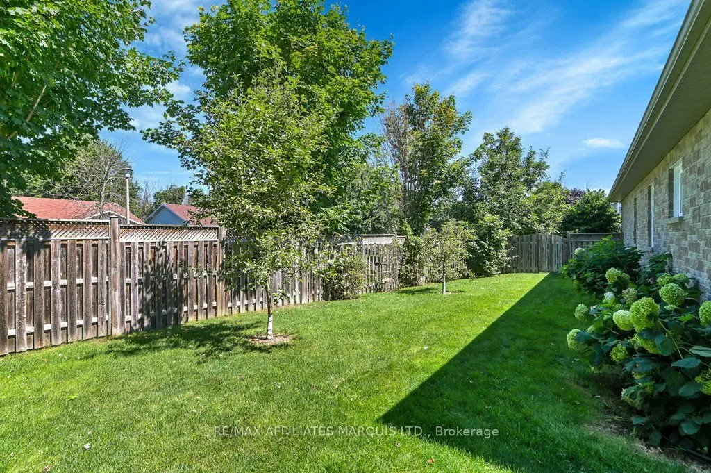 6798 RIVERVIEW Drive