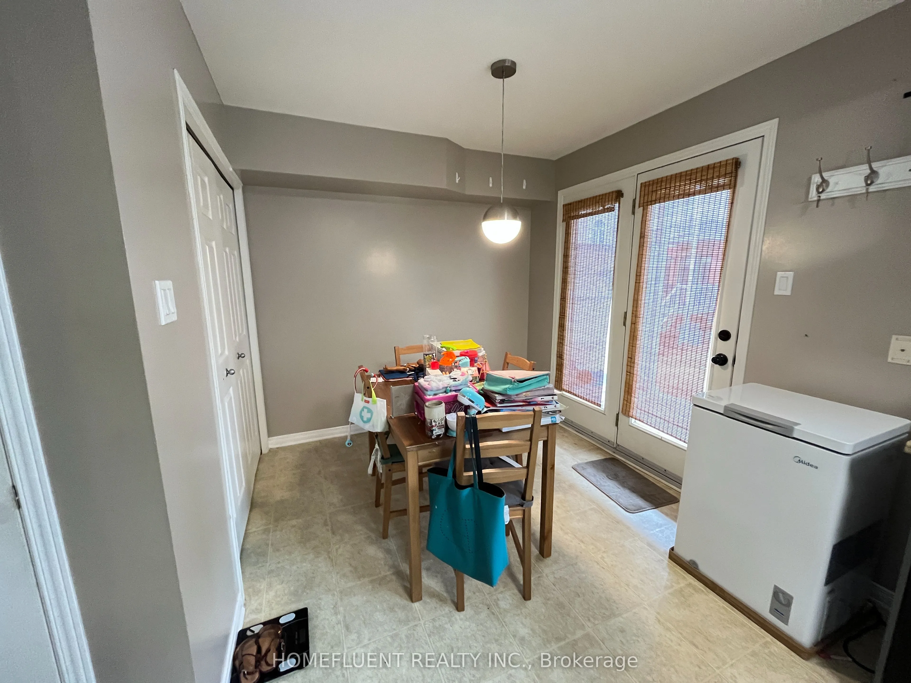1512 Walkley Road, #109