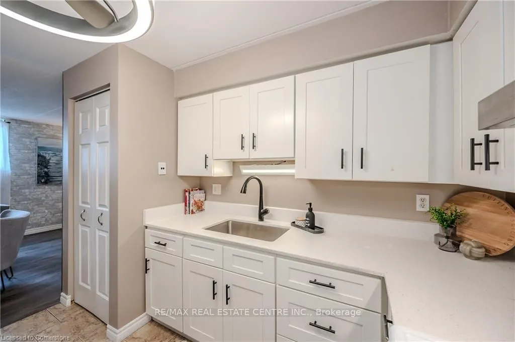 323 Northlake Drive, #3