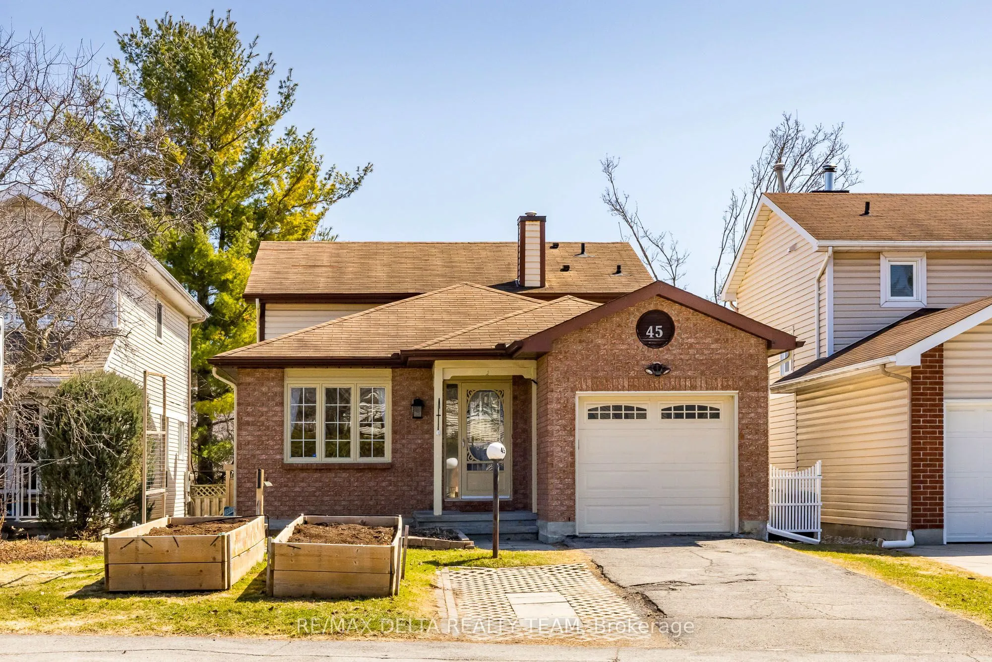 45 Tartan Drive
