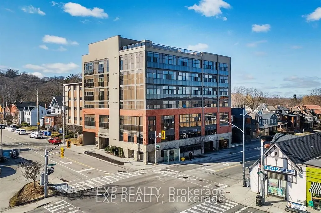 427 Aberdeen Avenue, #102