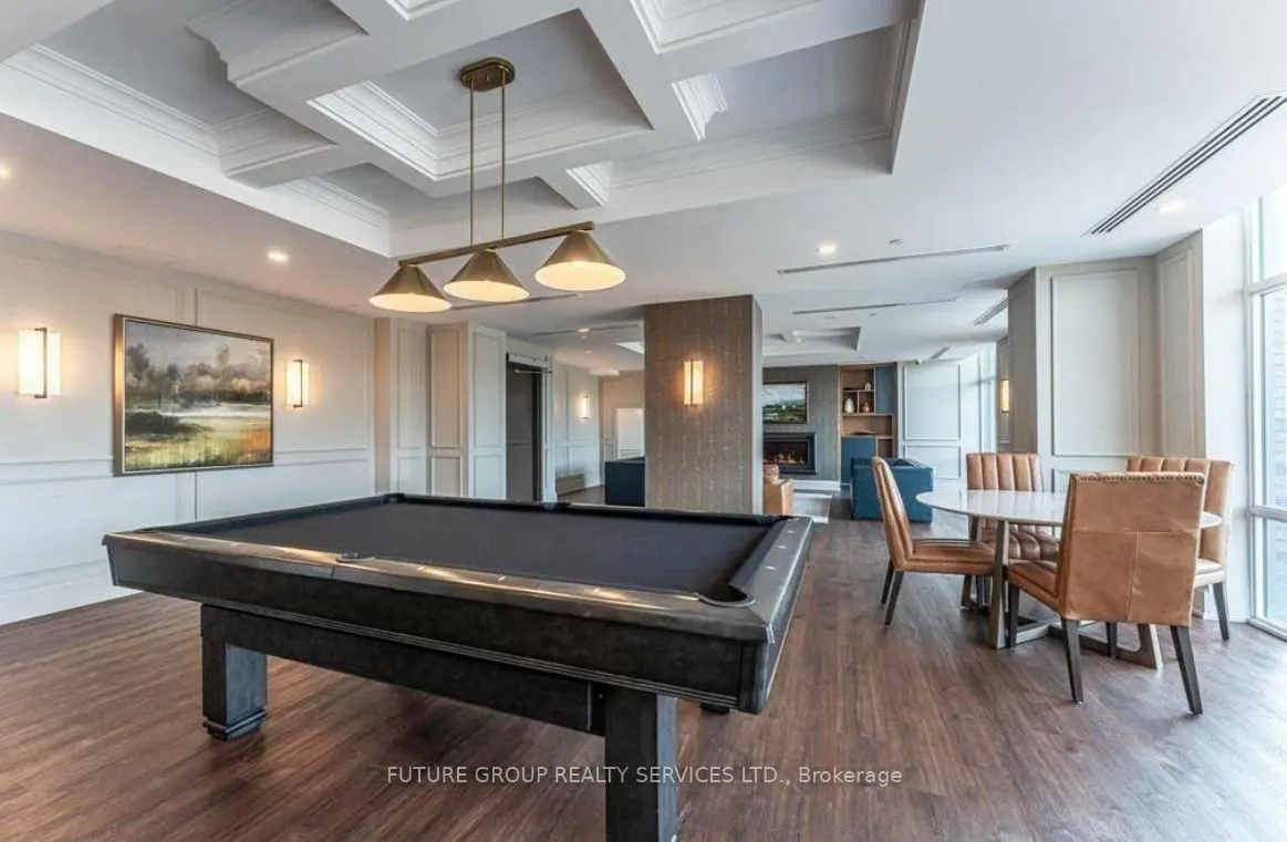 460 Dundas Street E #612
