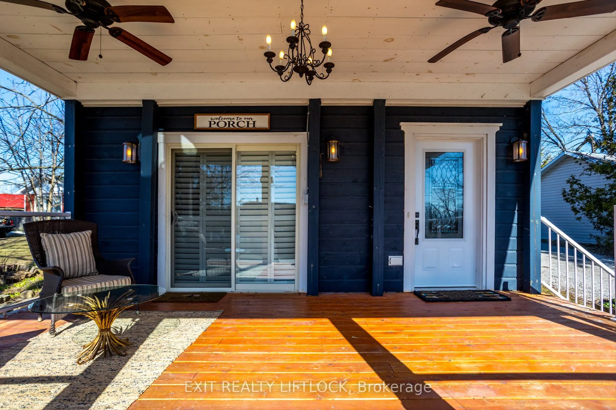 64 Front Street E