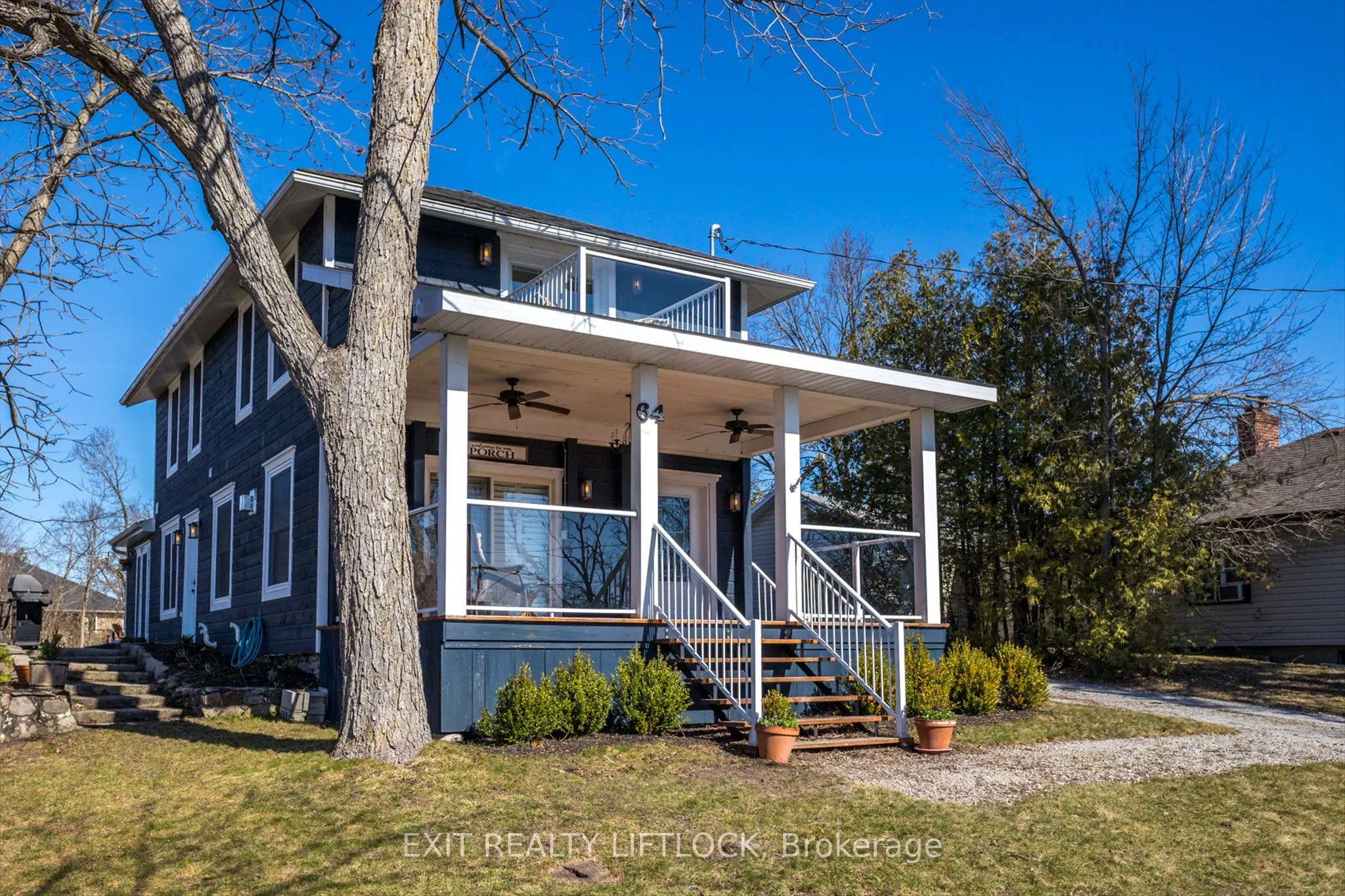 64 Front Street E