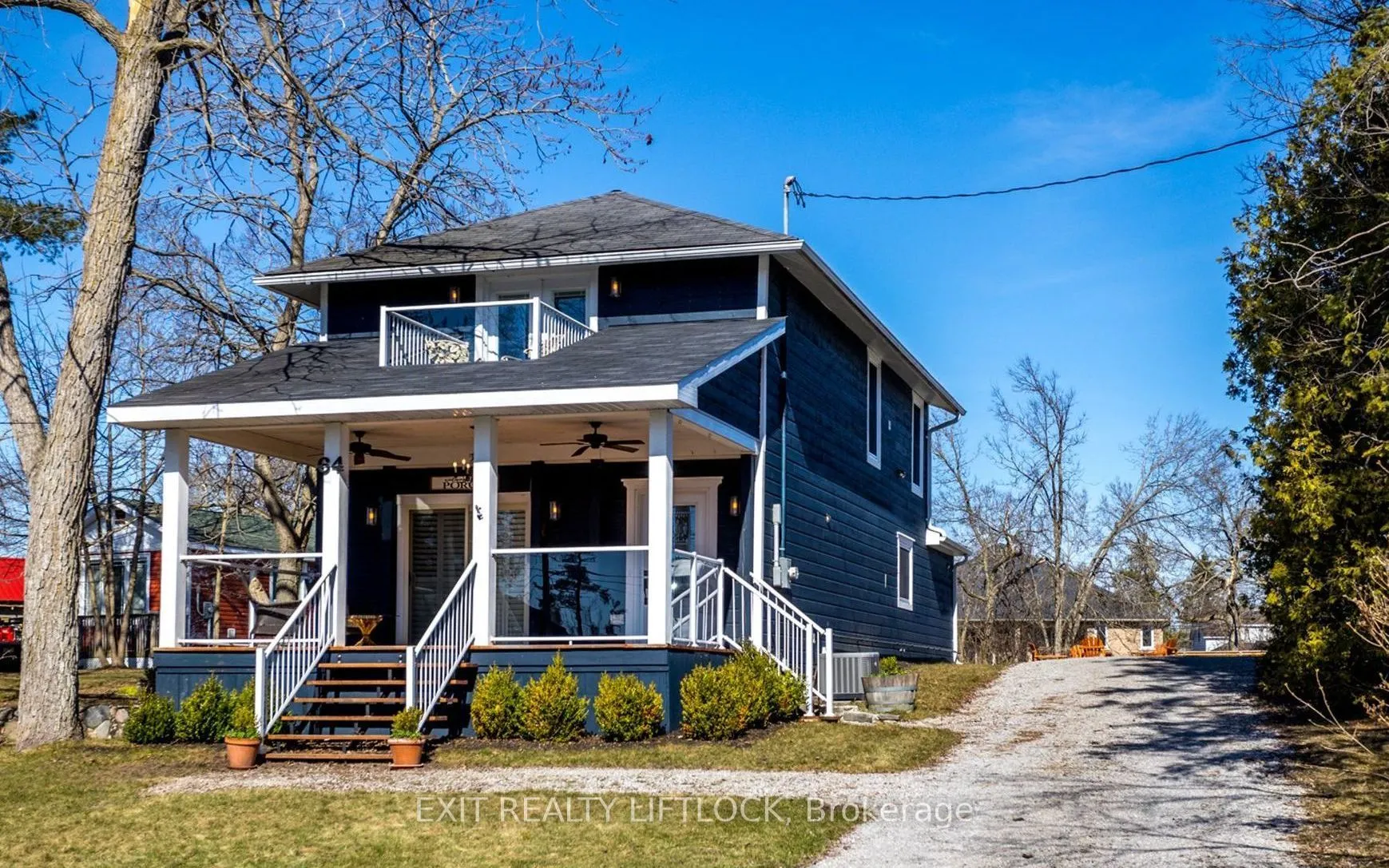 64 Front Street E