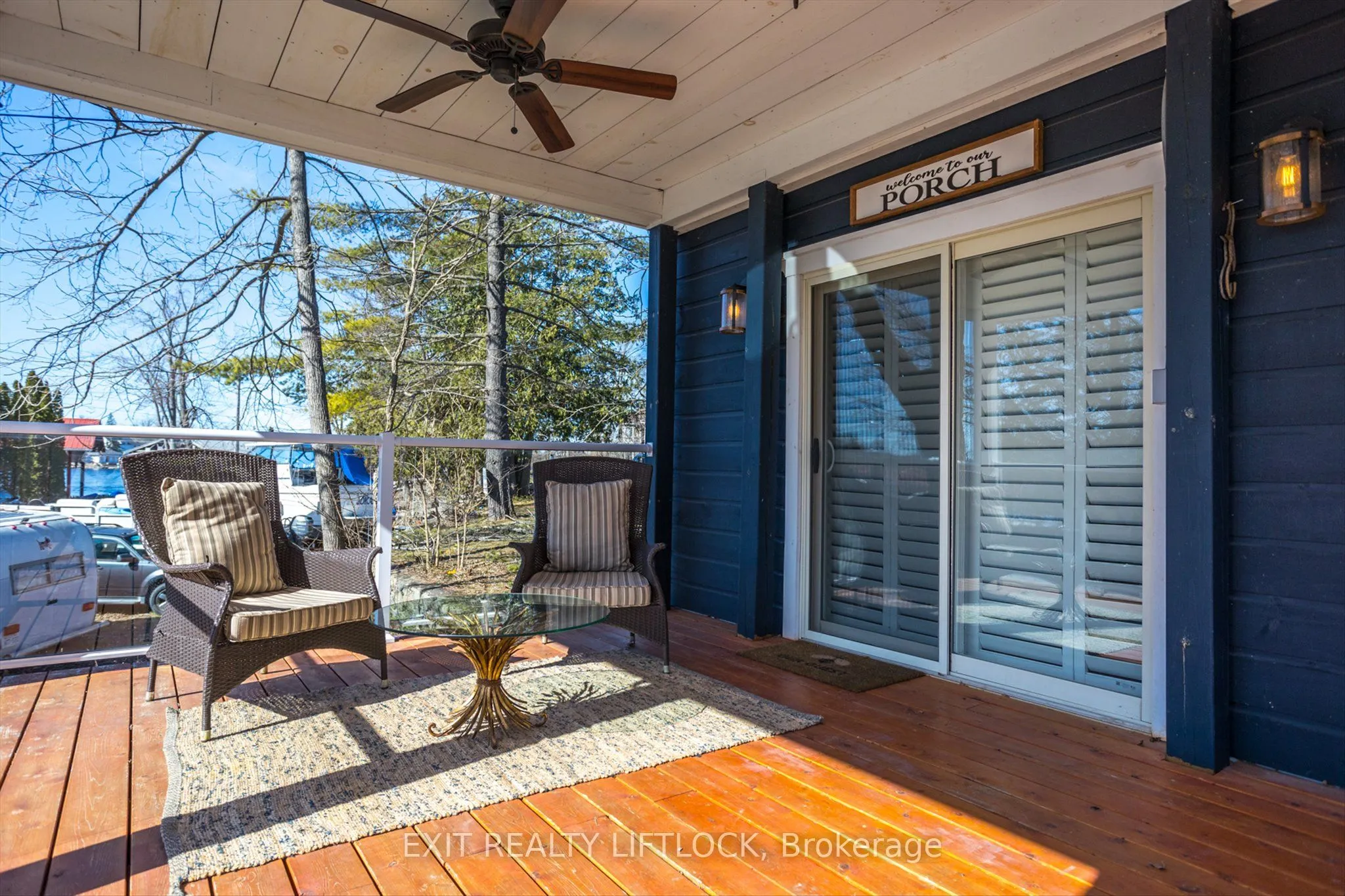 64 Front Street E