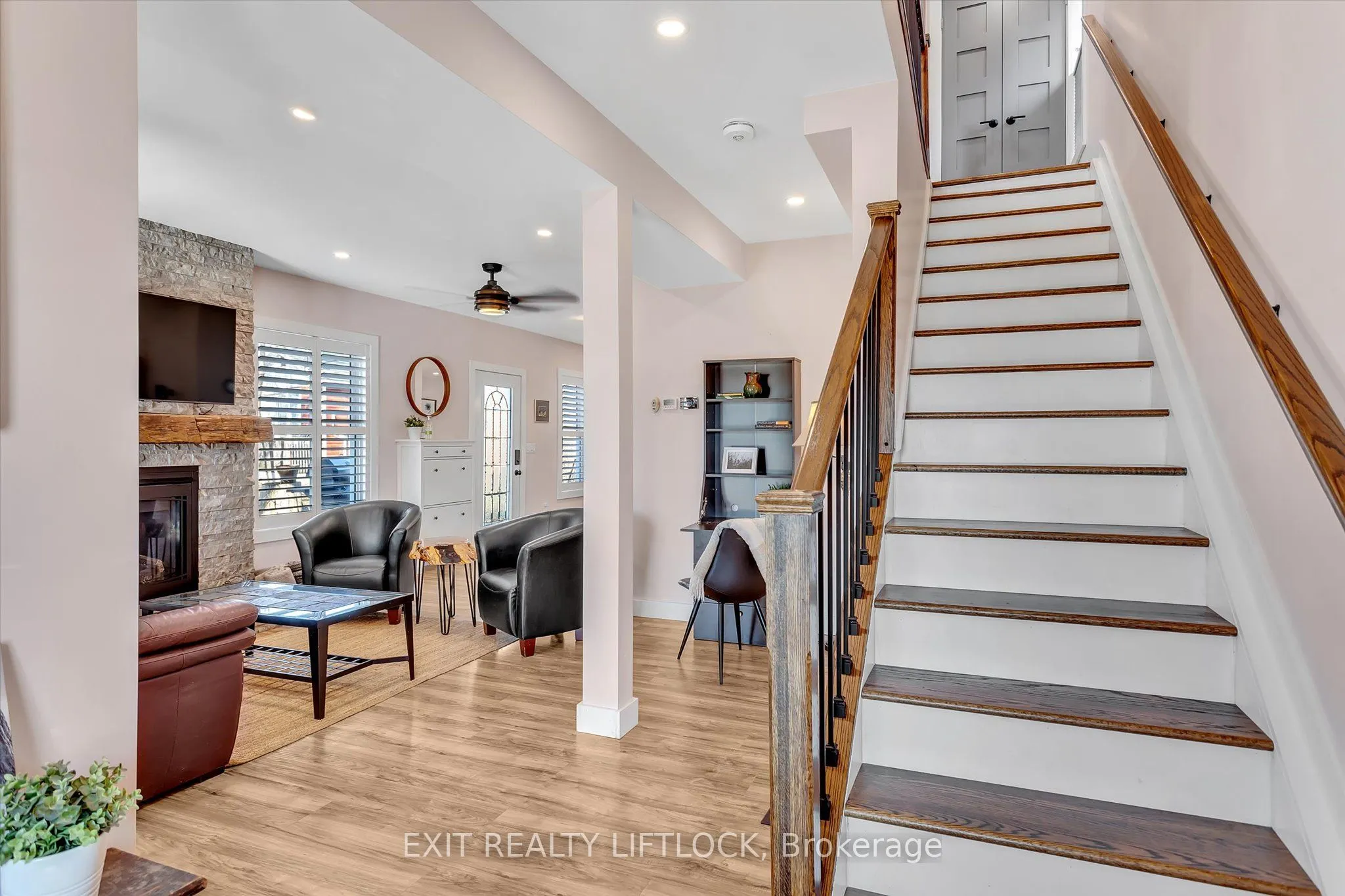 64 Front Street E