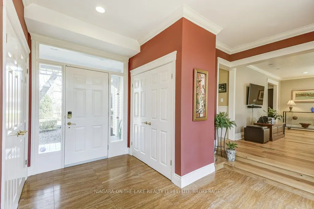 15906 NIAGARA RIVER Parkway