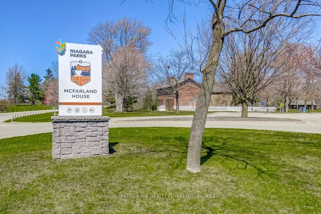 15906 NIAGARA RIVER Parkway
