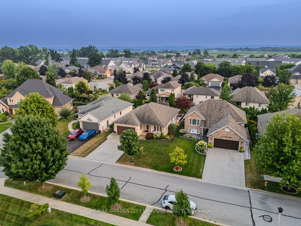 132 LORETTA Drive