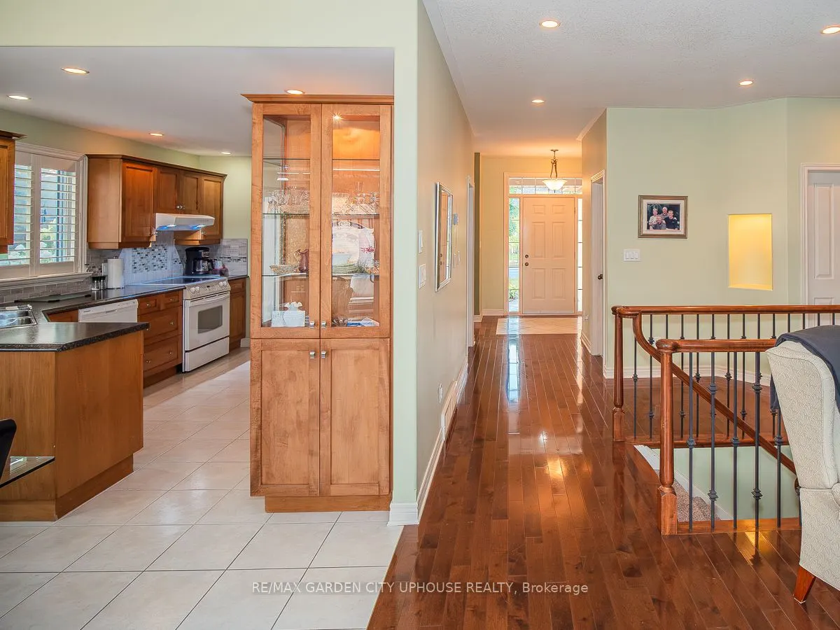 132 LORETTA Drive