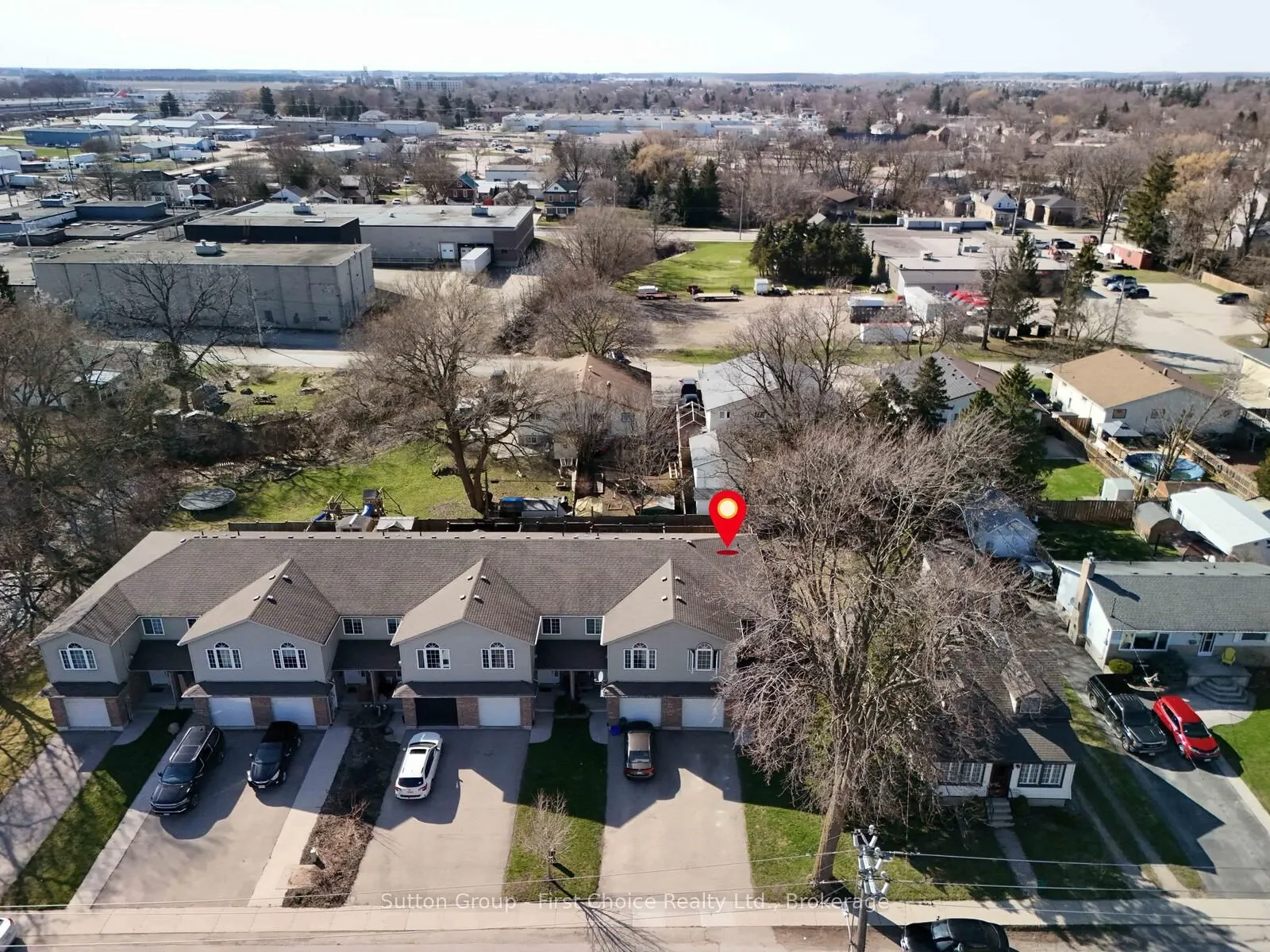 280 Railway Avenue