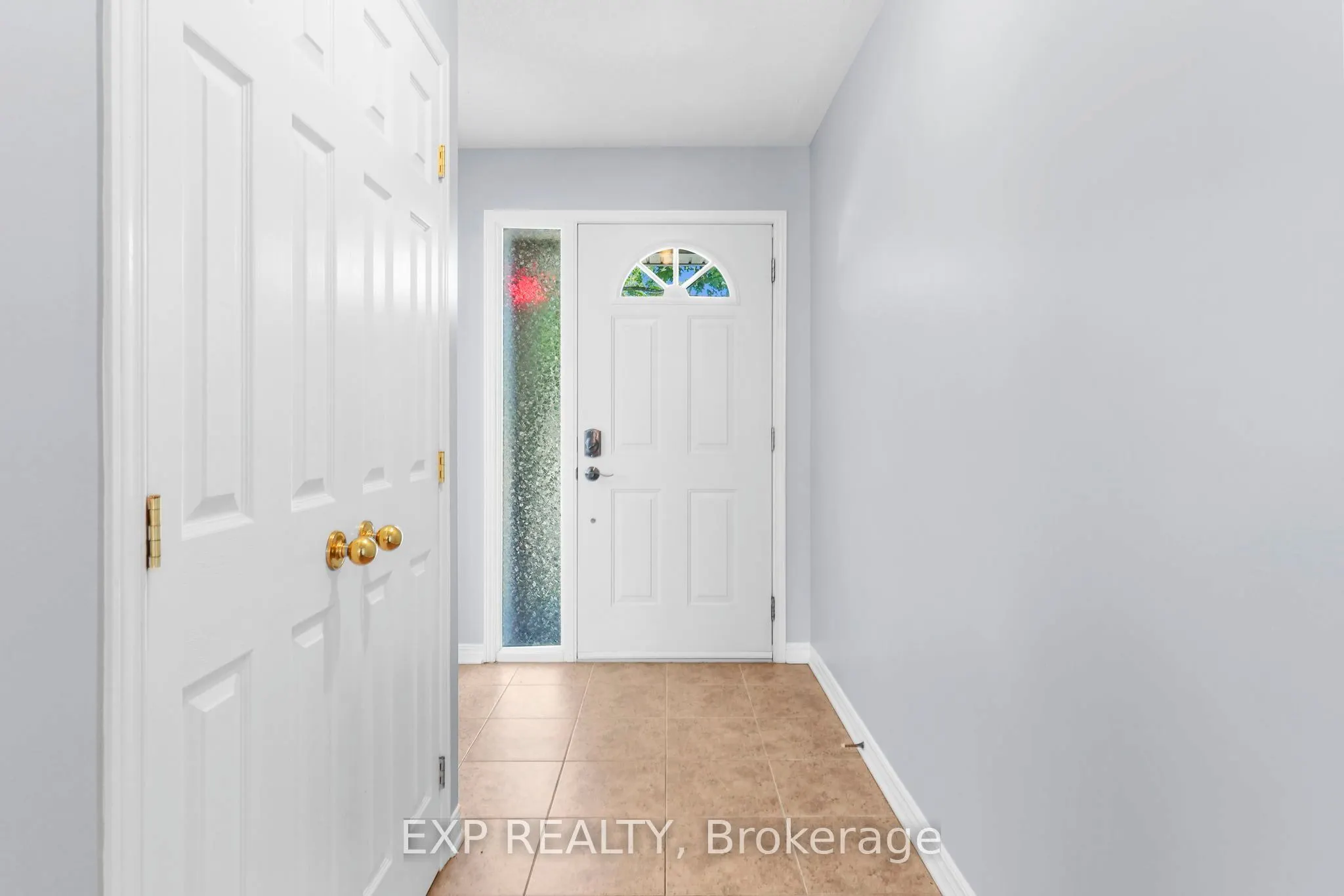 114 ECHOWOODS Avenue