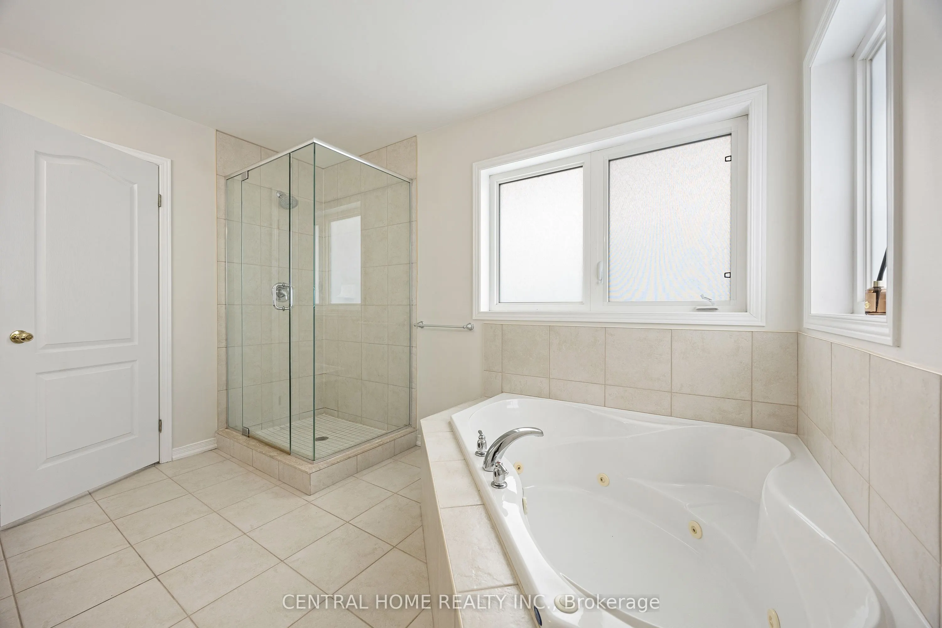 165 Palacebeach Trail