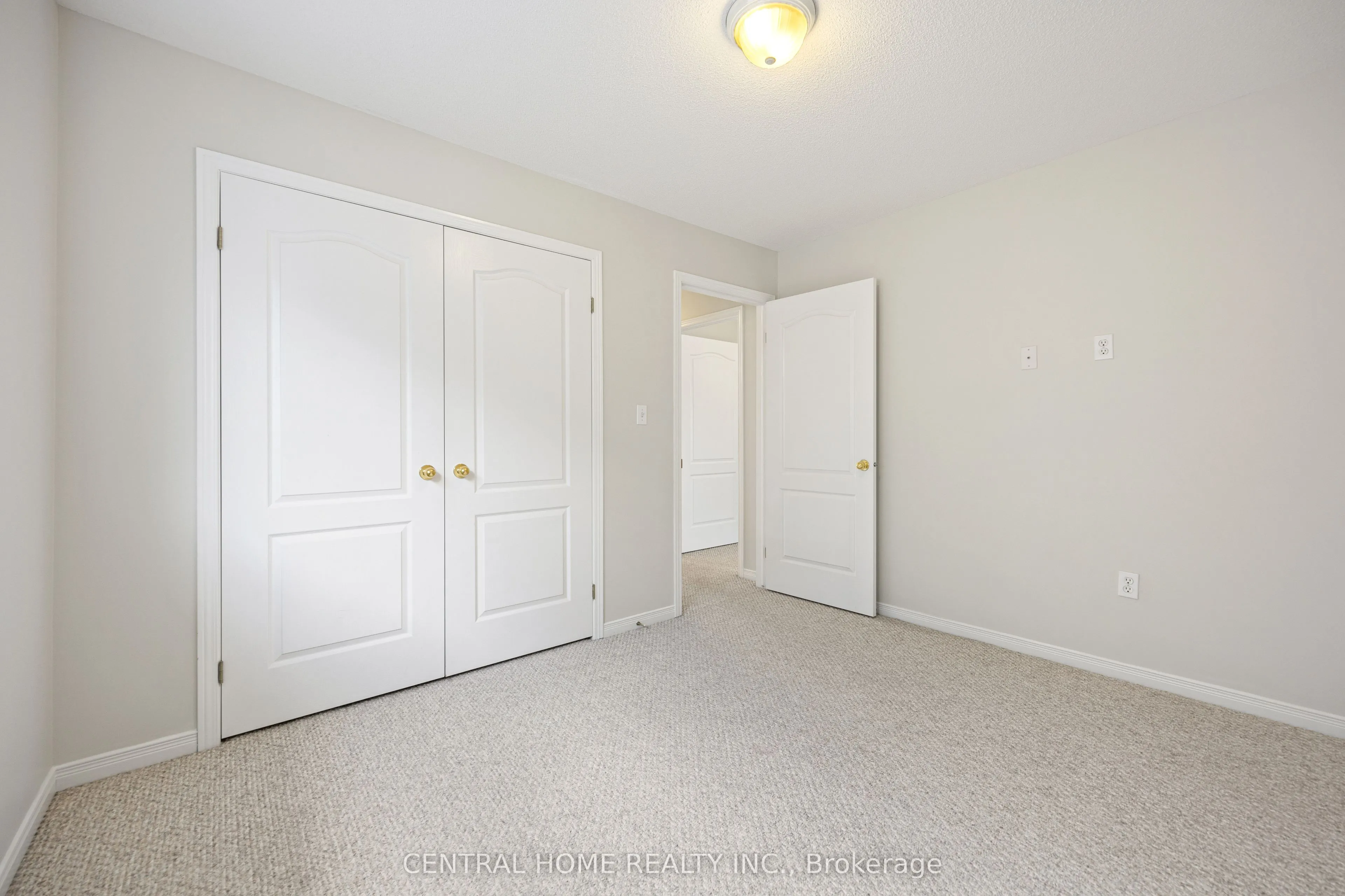 165 Palacebeach Trail