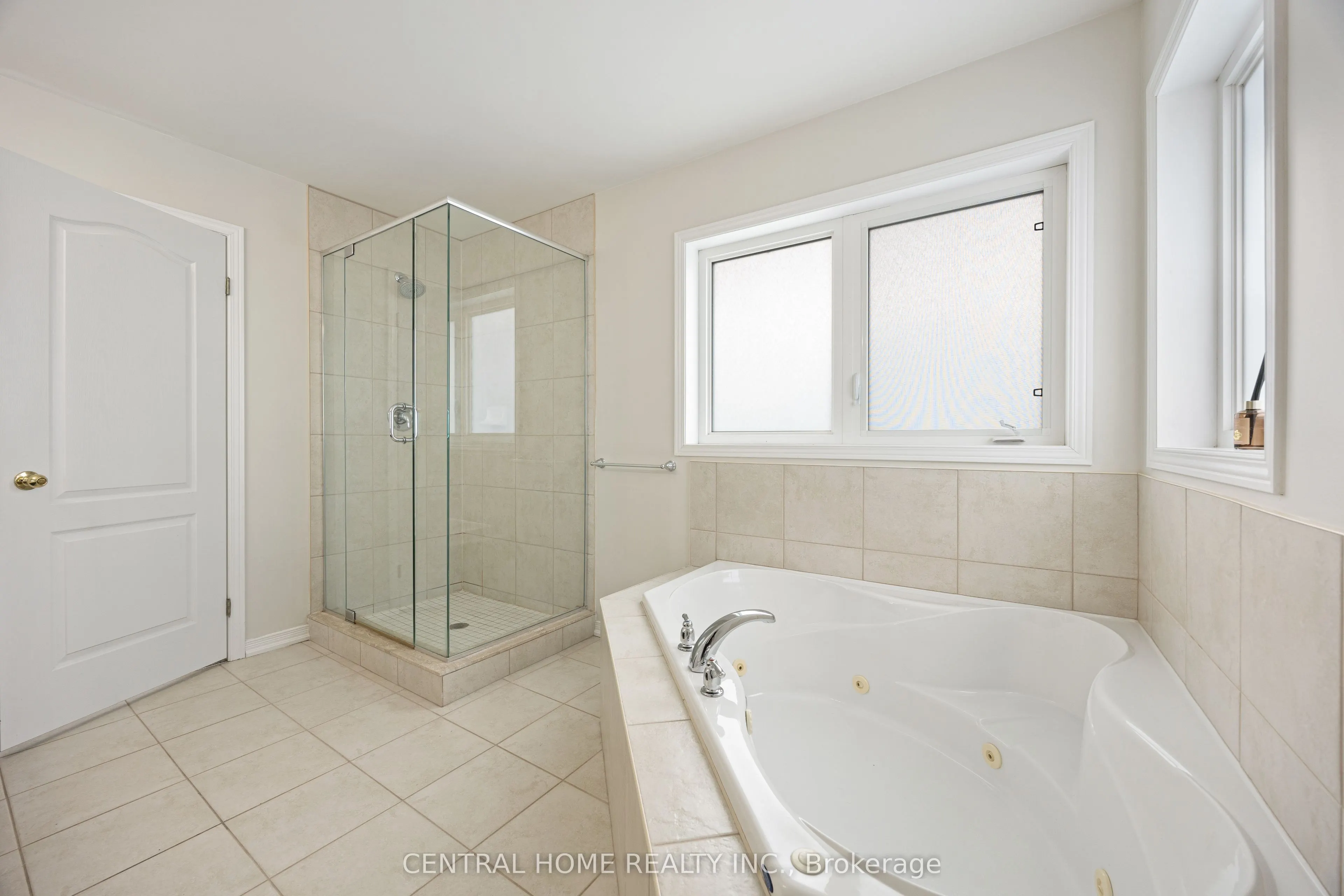 165 Palacebeach Trail