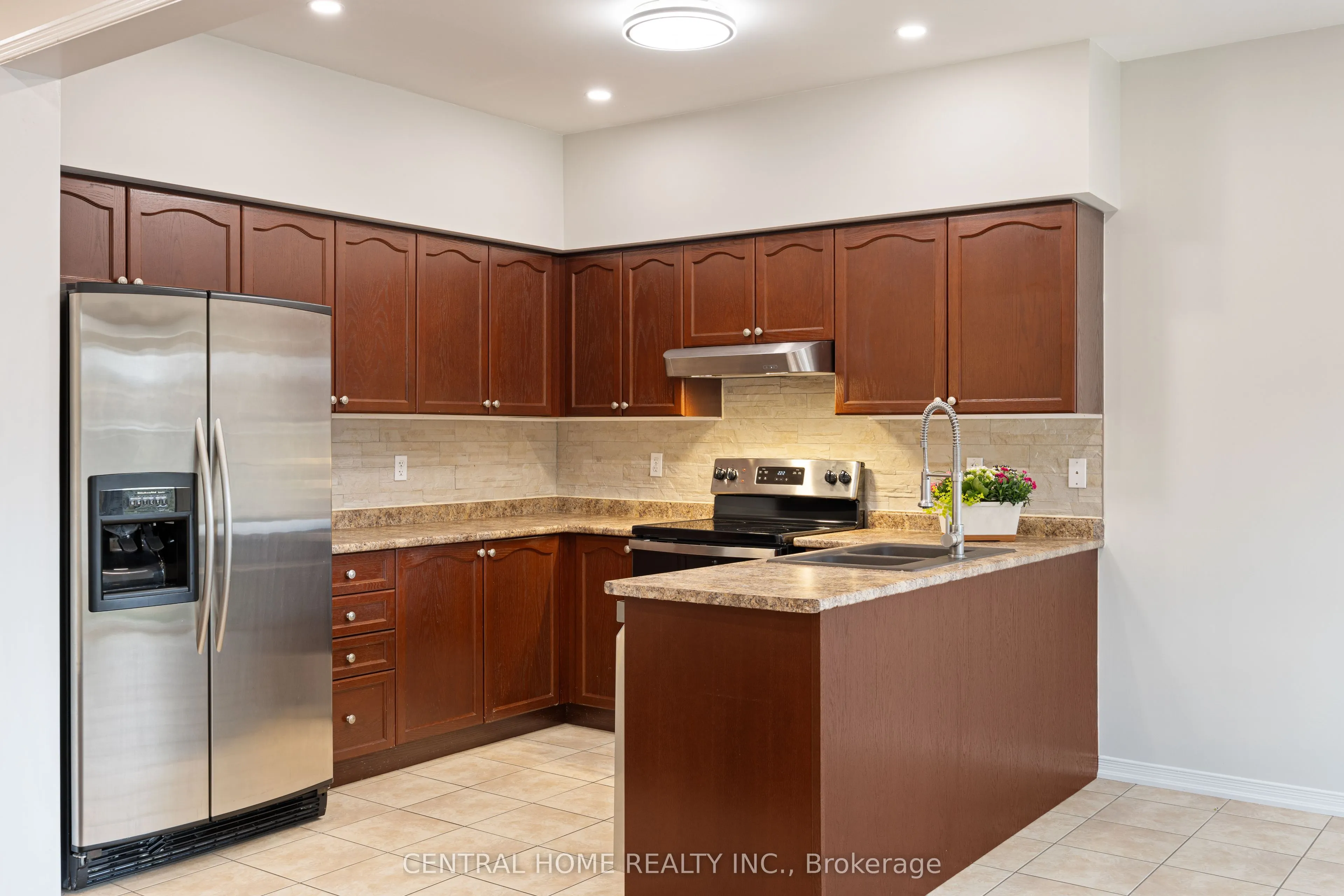 165 Palacebeach Trail