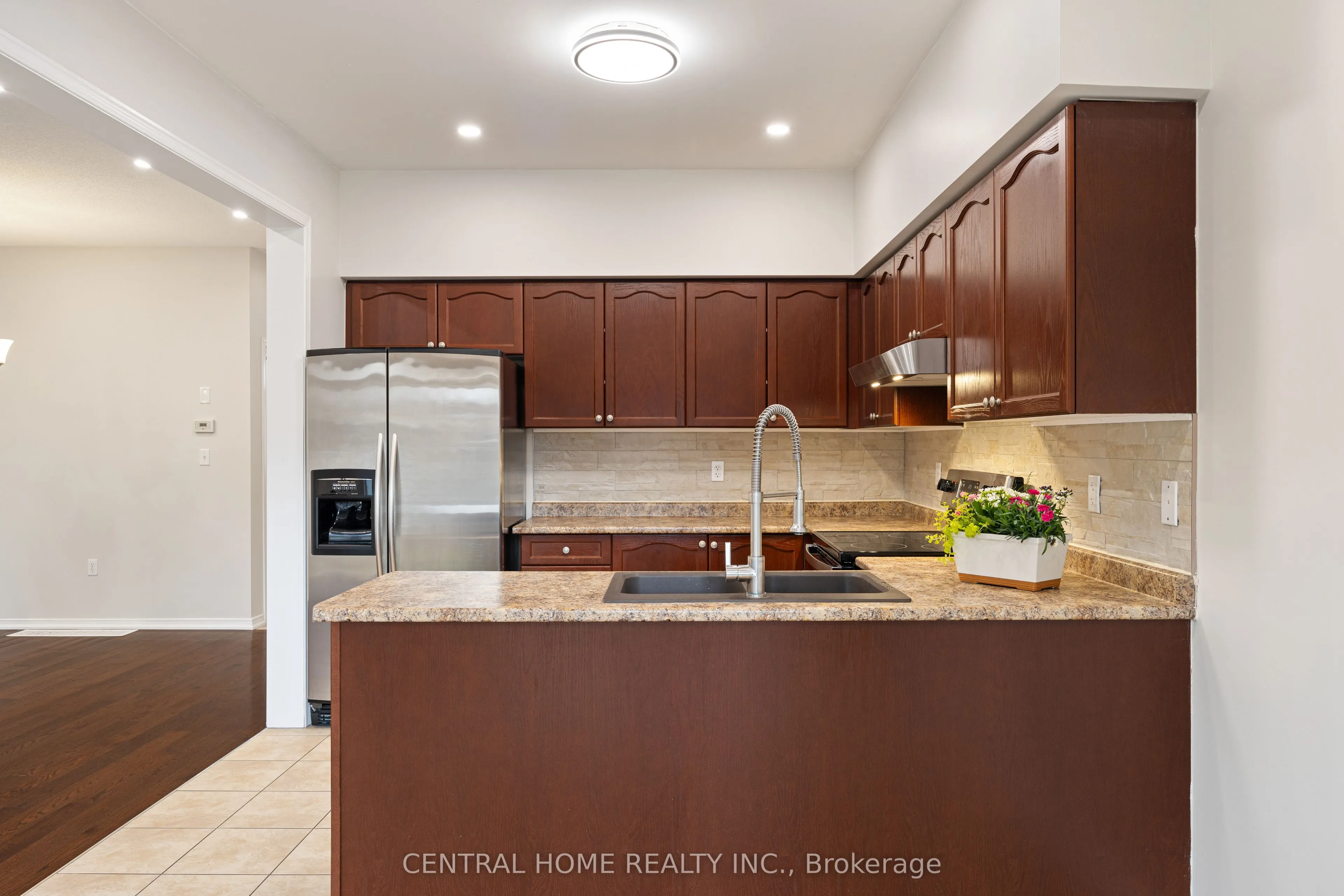 165 Palacebeach Trail