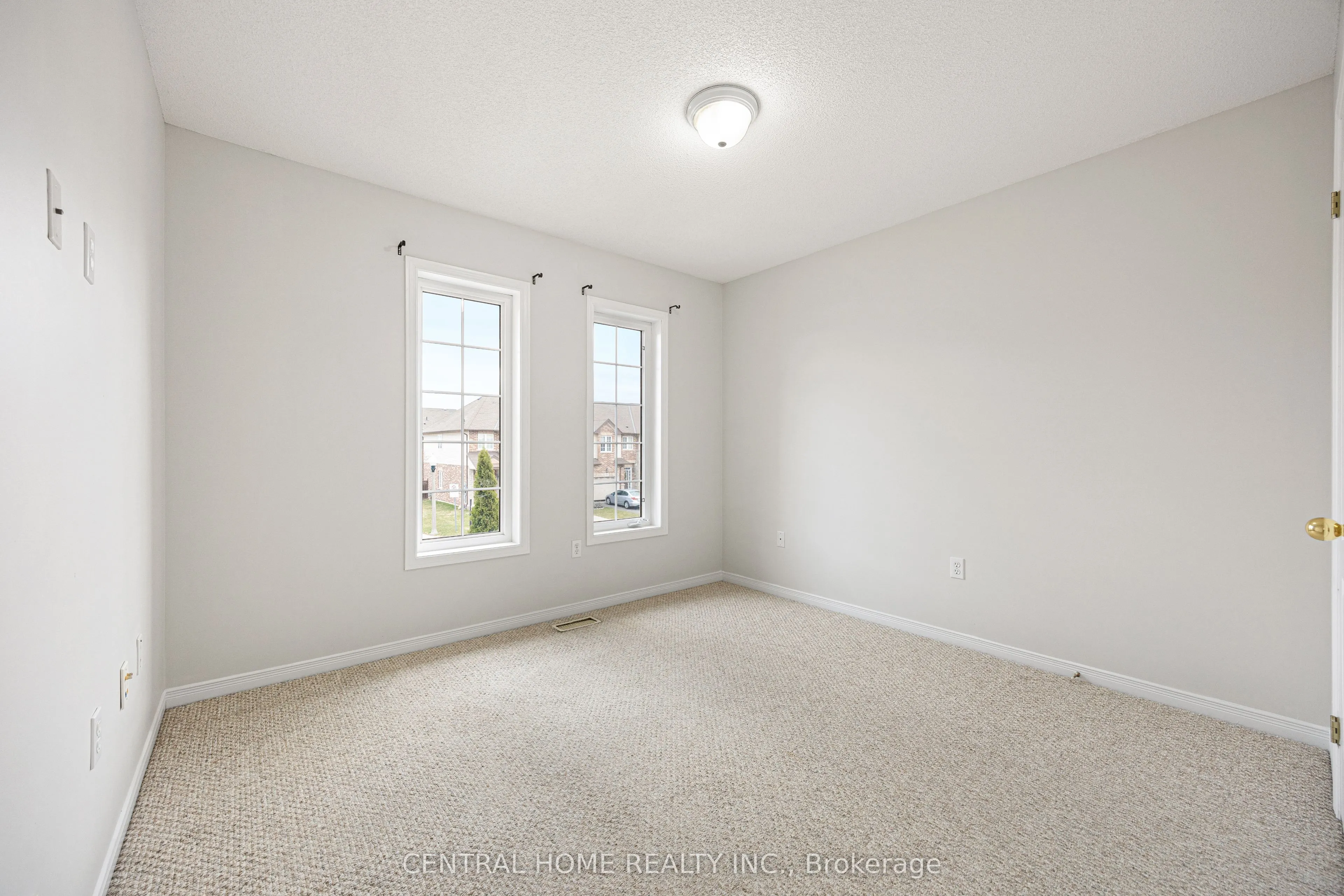 165 Palacebeach Trail
