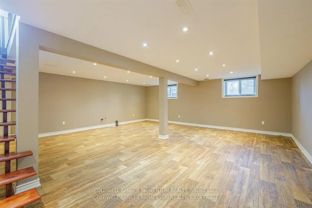 719 Welland Road