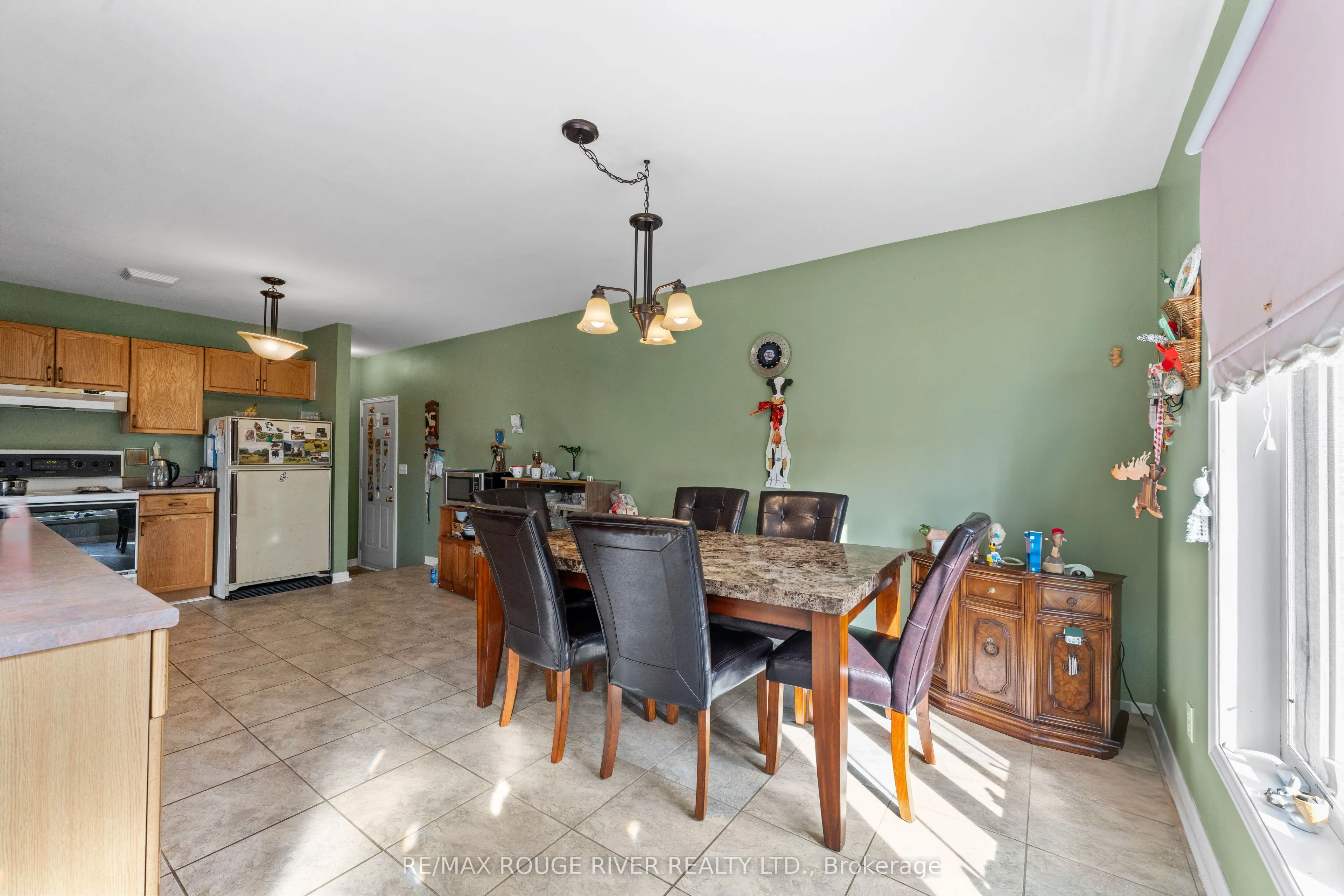 390 Jakobi Road